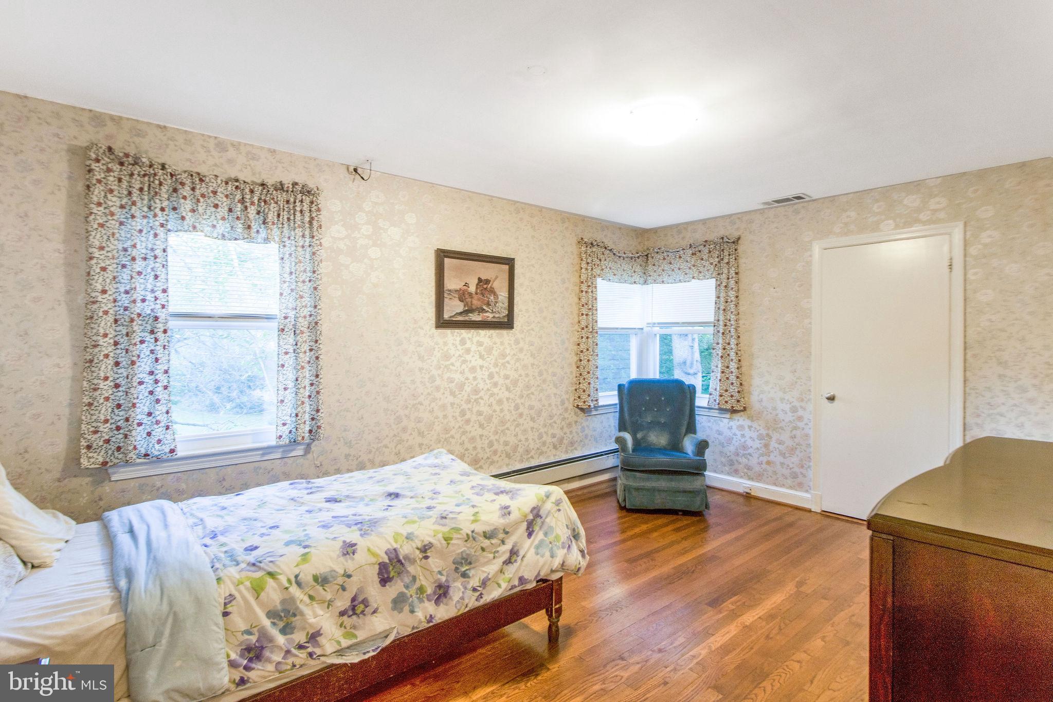 MEADOWOOD - Residential