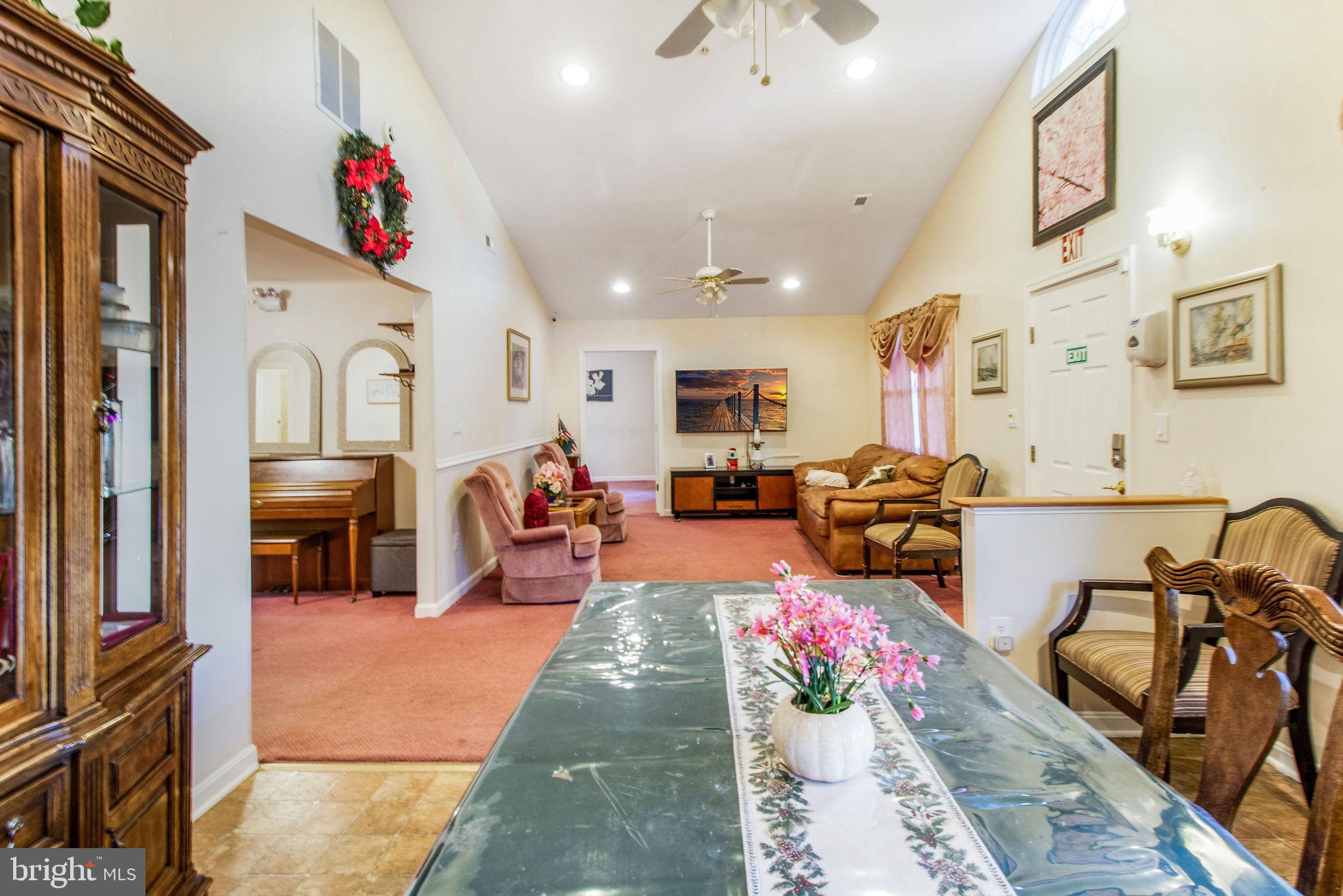 MEADOWOOD - Residential