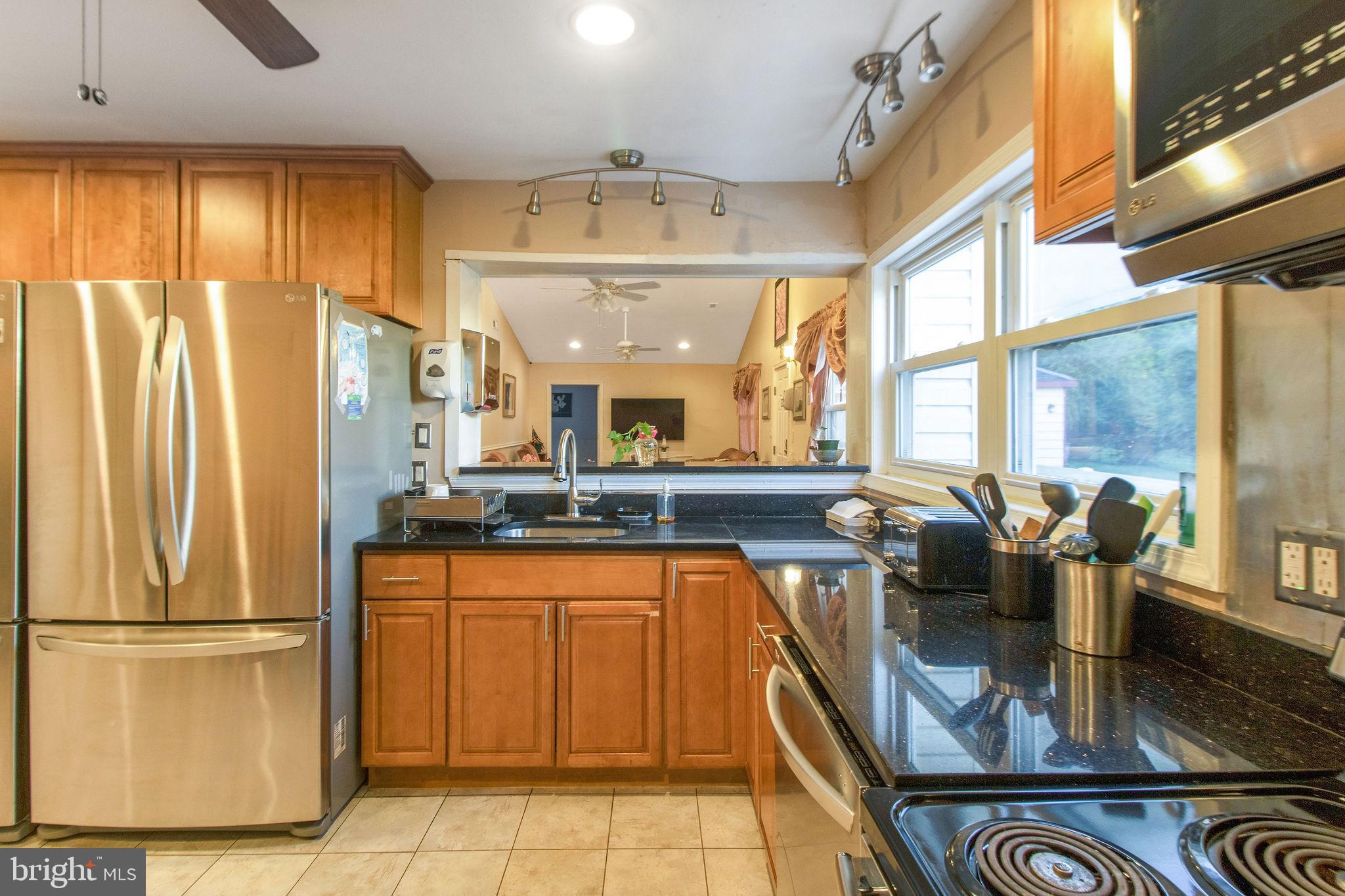 MEADOWOOD - Residential