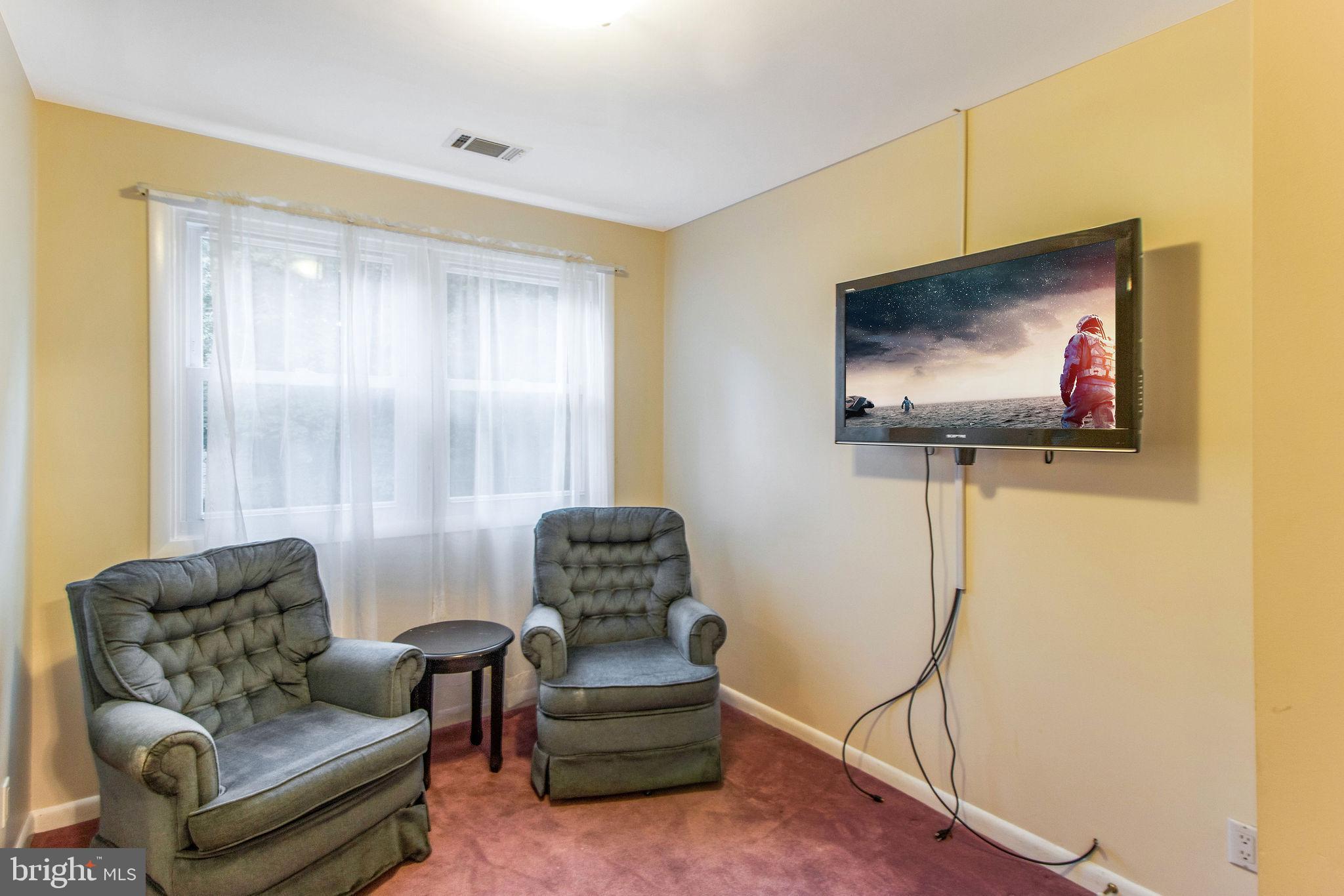 MEADOWOOD - Residential