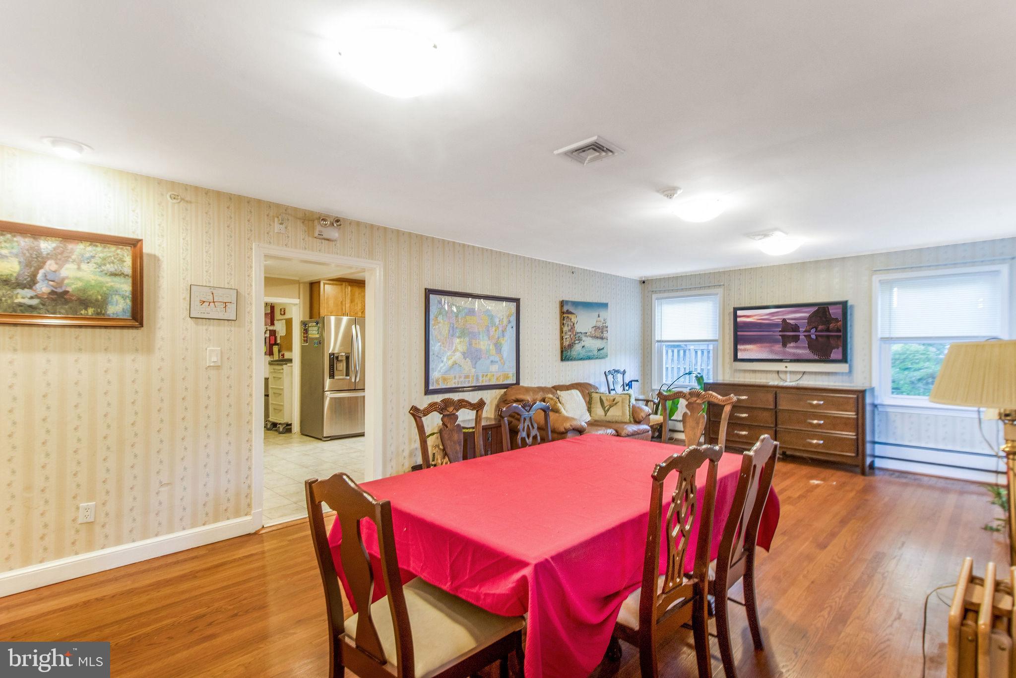 MEADOWOOD - Residential