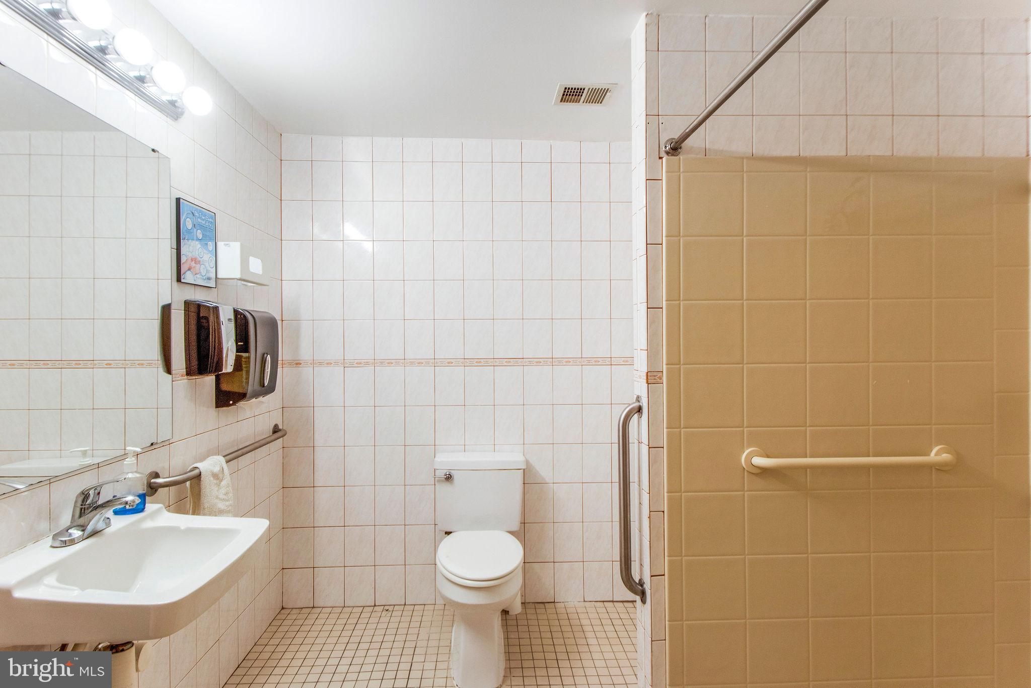 MEADOWOOD - Residential