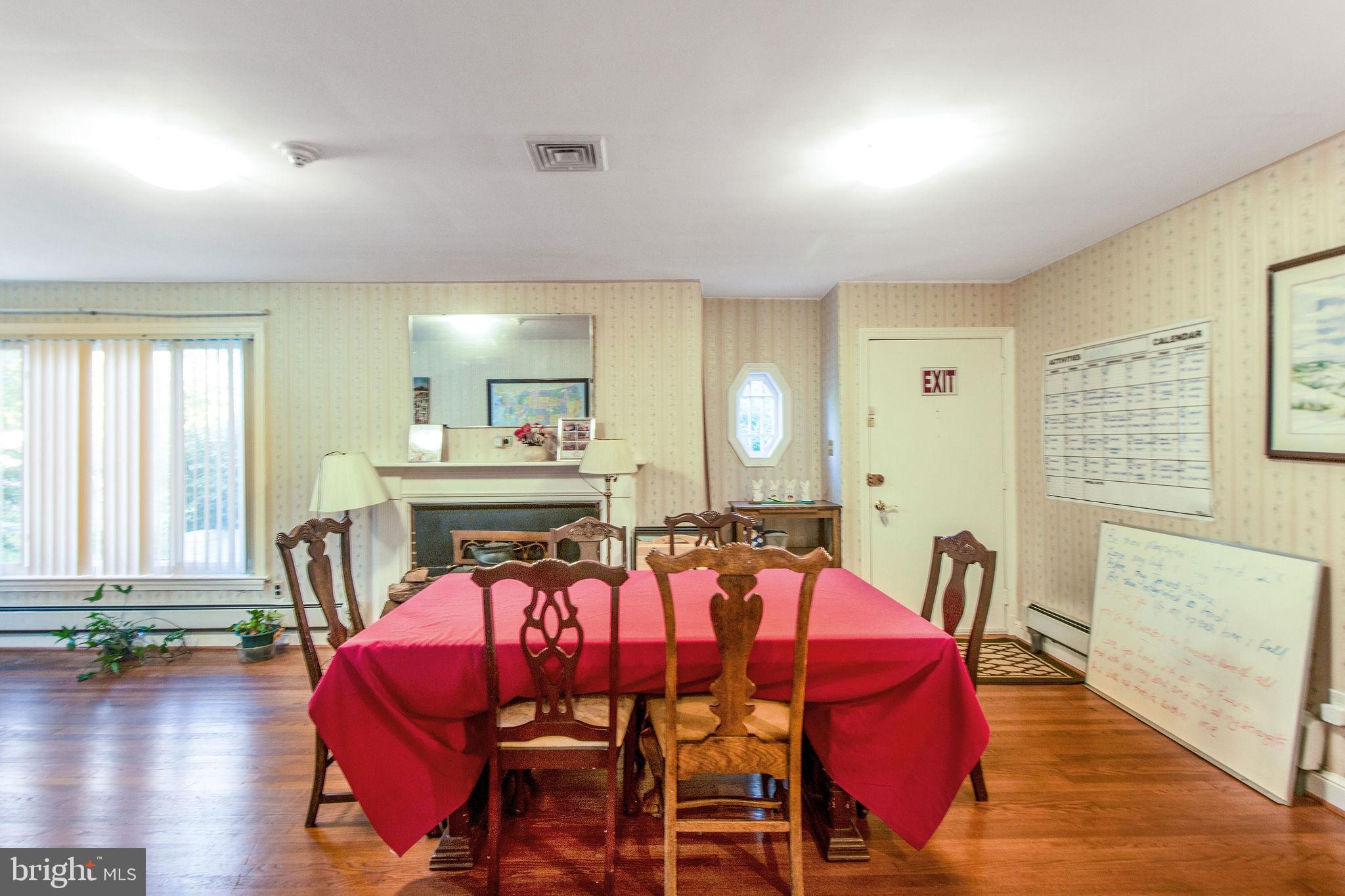 MEADOWOOD - Residential