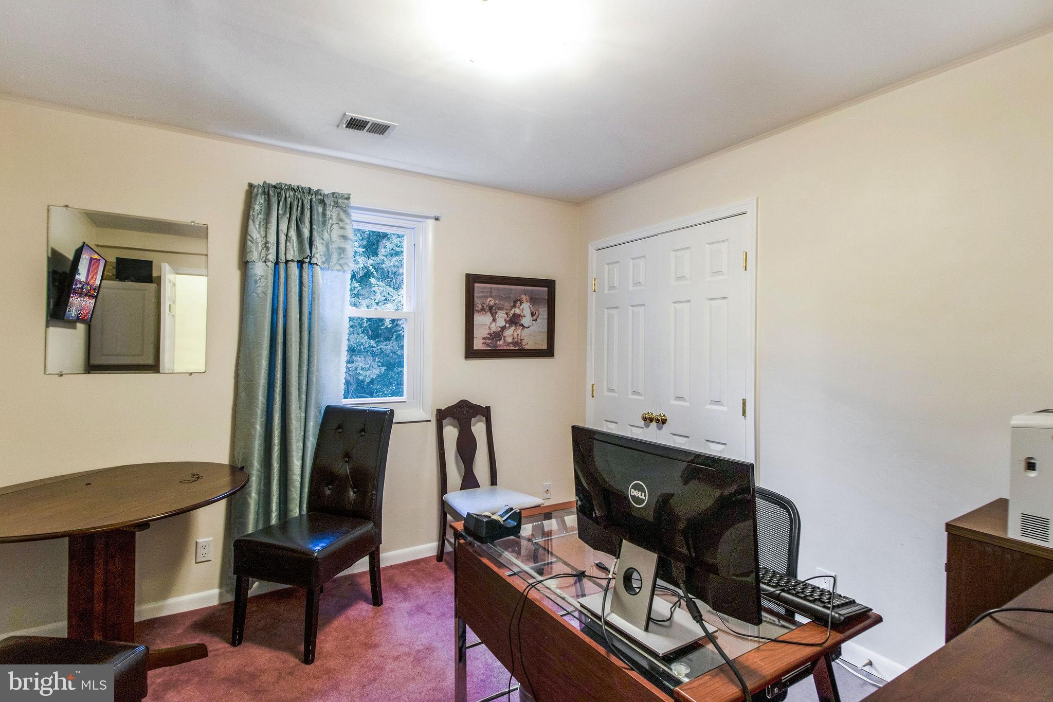 MEADOWOOD - Residential