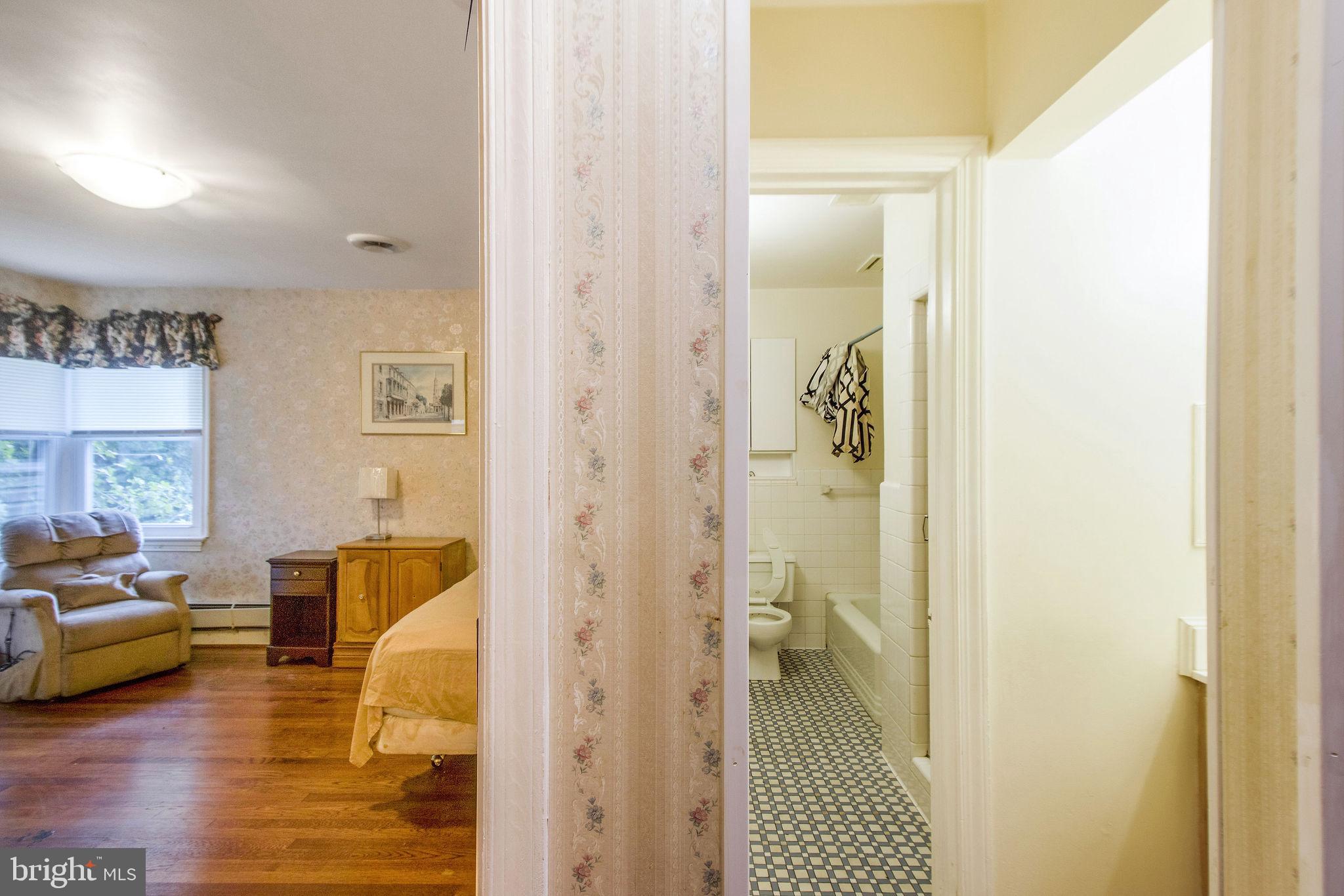 MEADOWOOD - Residential