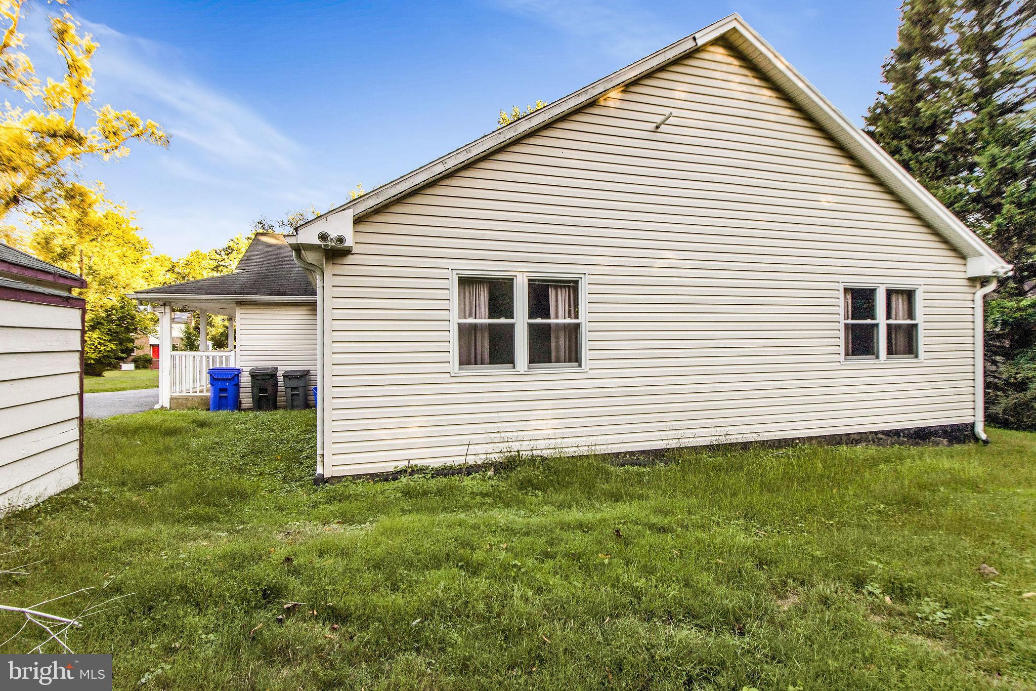 MEADOWOOD - Residential