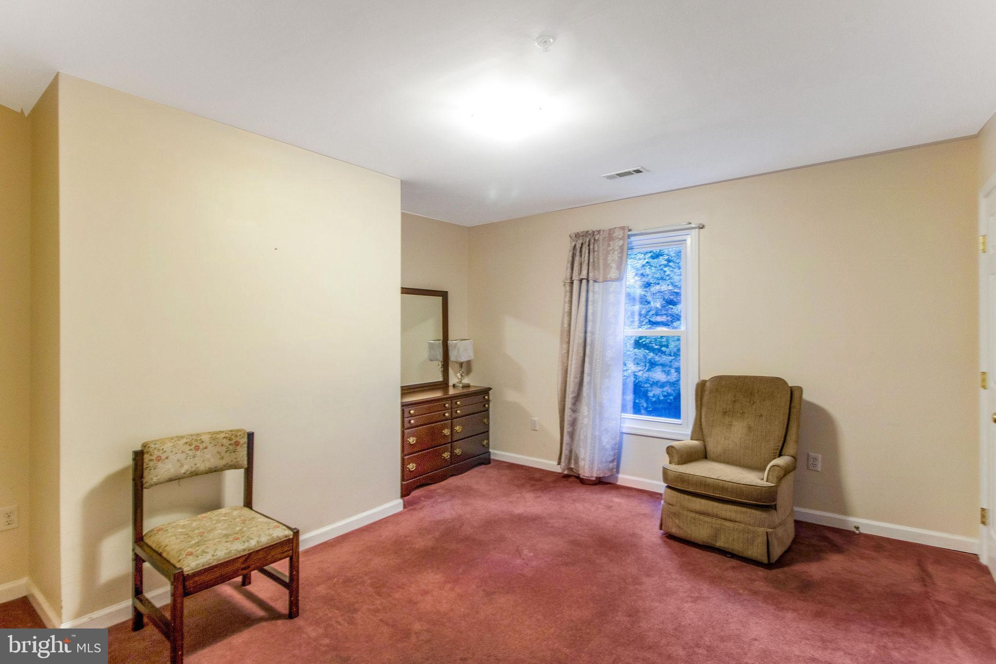 MEADOWOOD - Residential