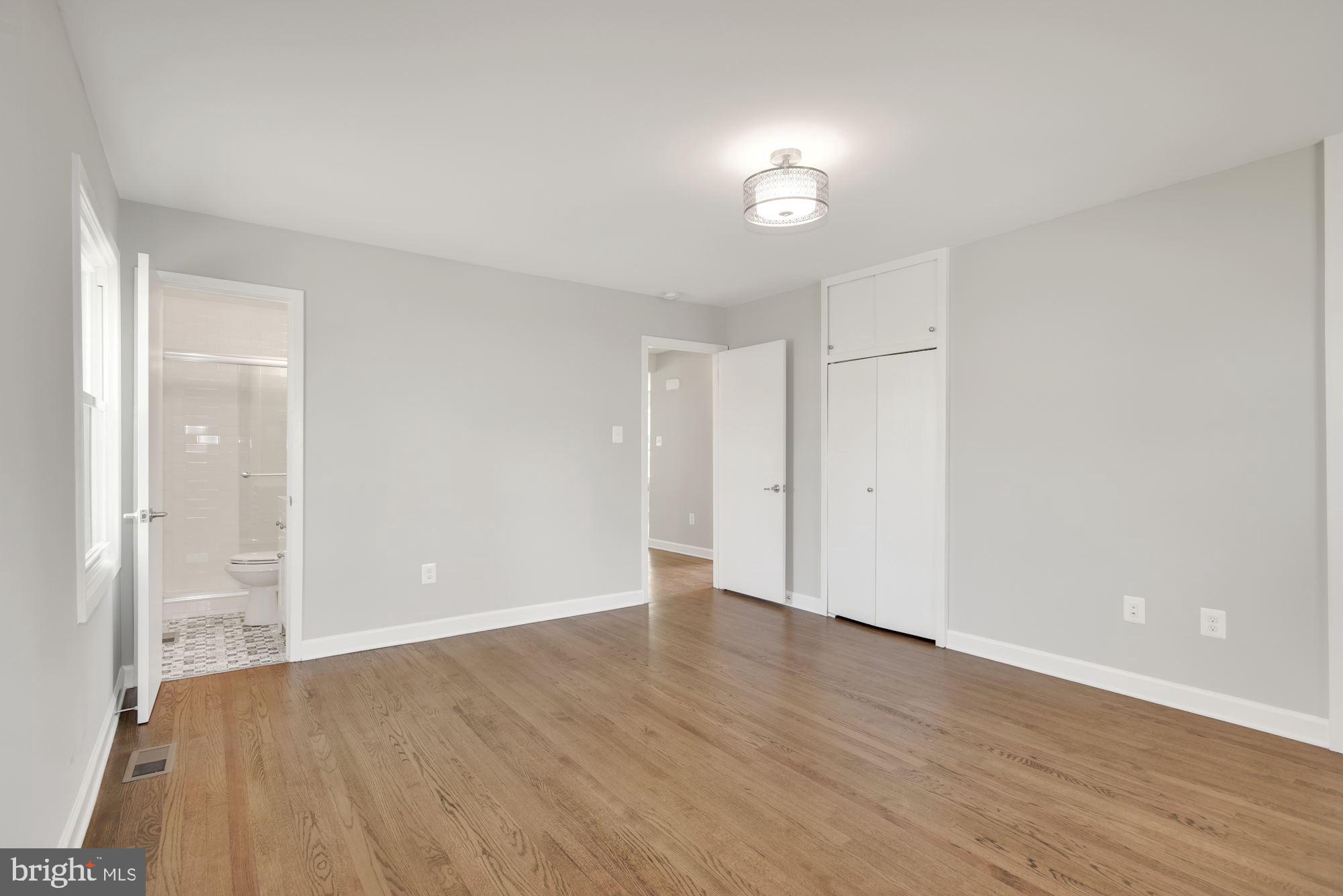 HILLWOOD ESTATES - Residential