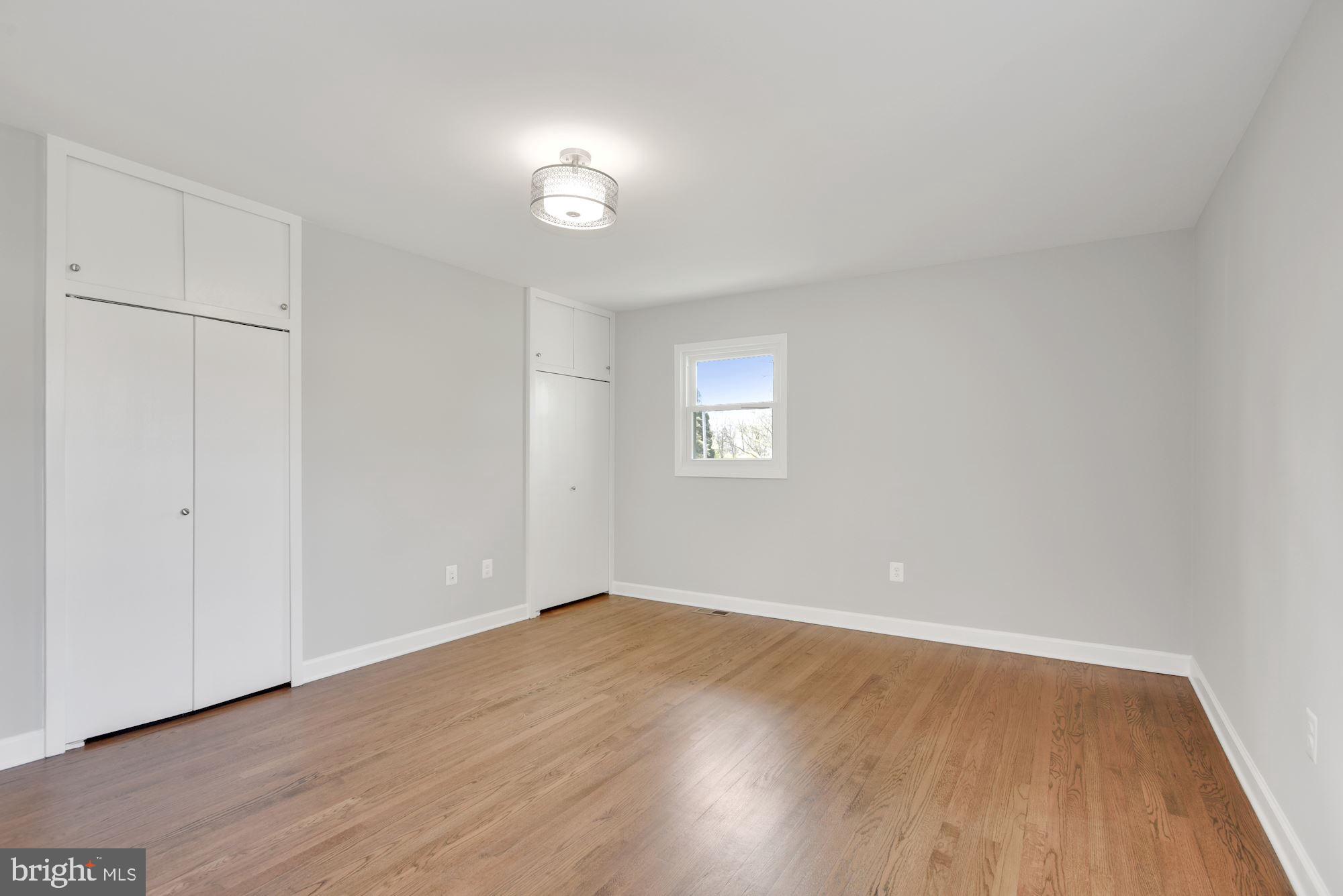 HILLWOOD ESTATES - Residential