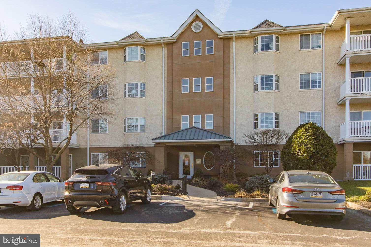 PAOLI POINTE - Residential