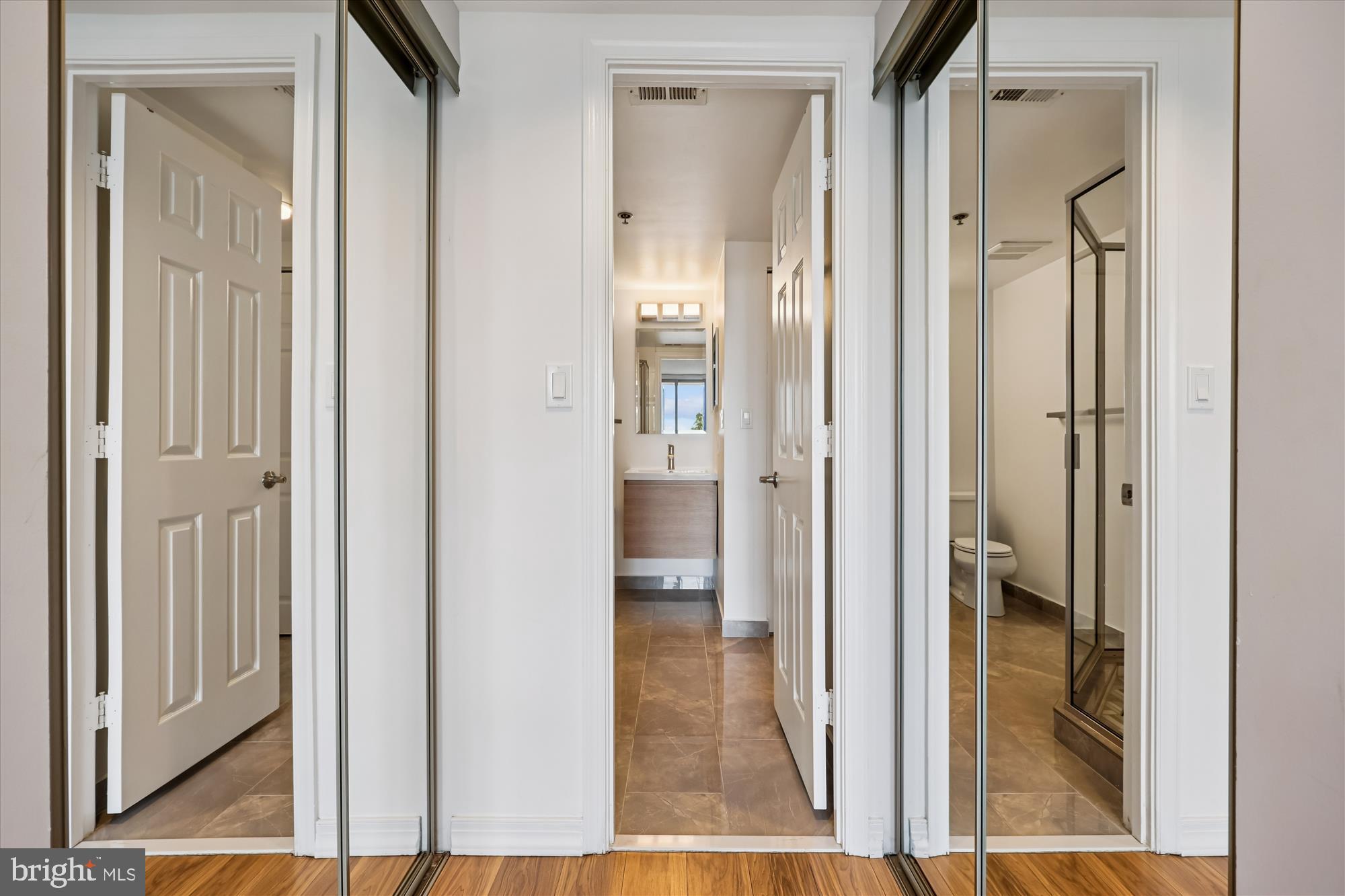 THE WISCONSIN - Residential Lease