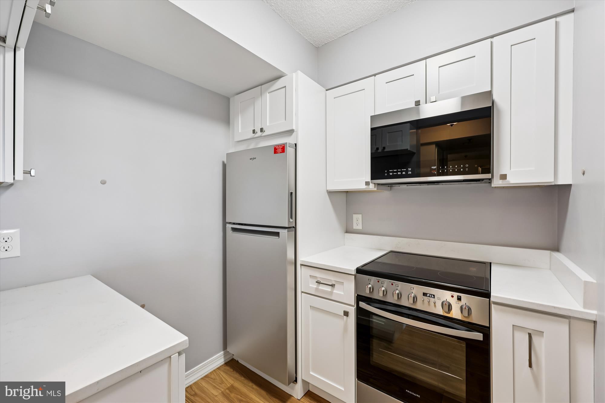 THE WISCONSIN - Residential Lease