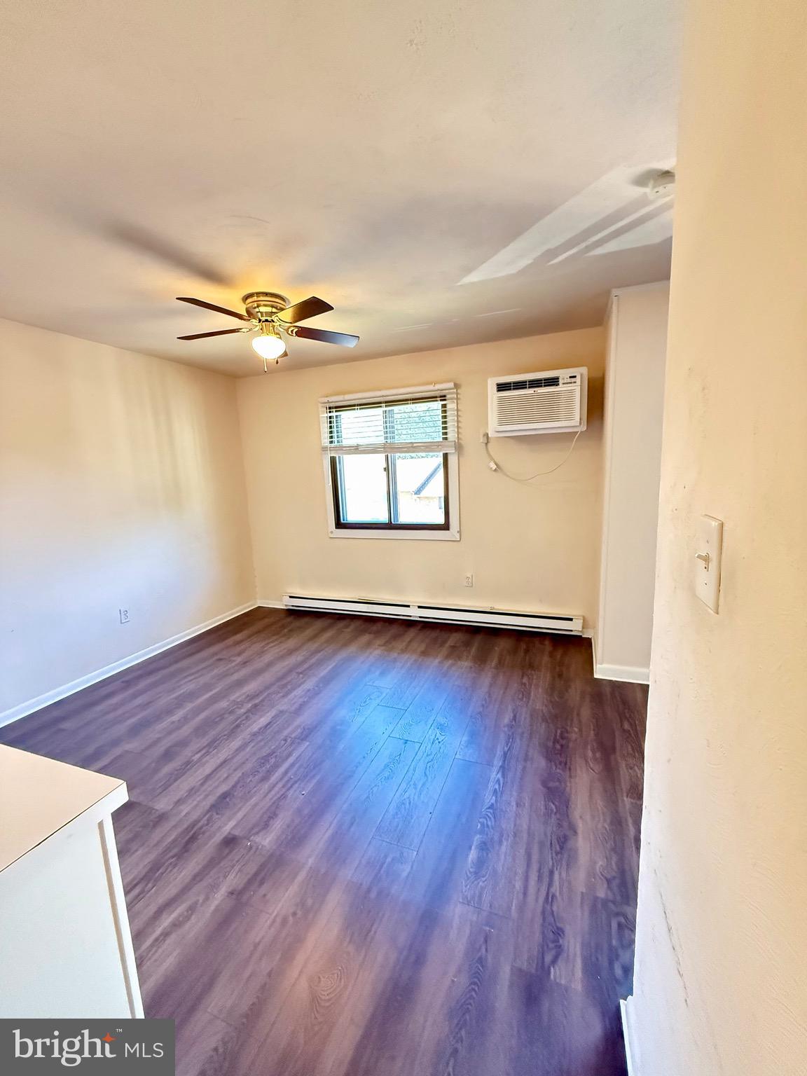 WOODMONT NORTH - Residential Lease