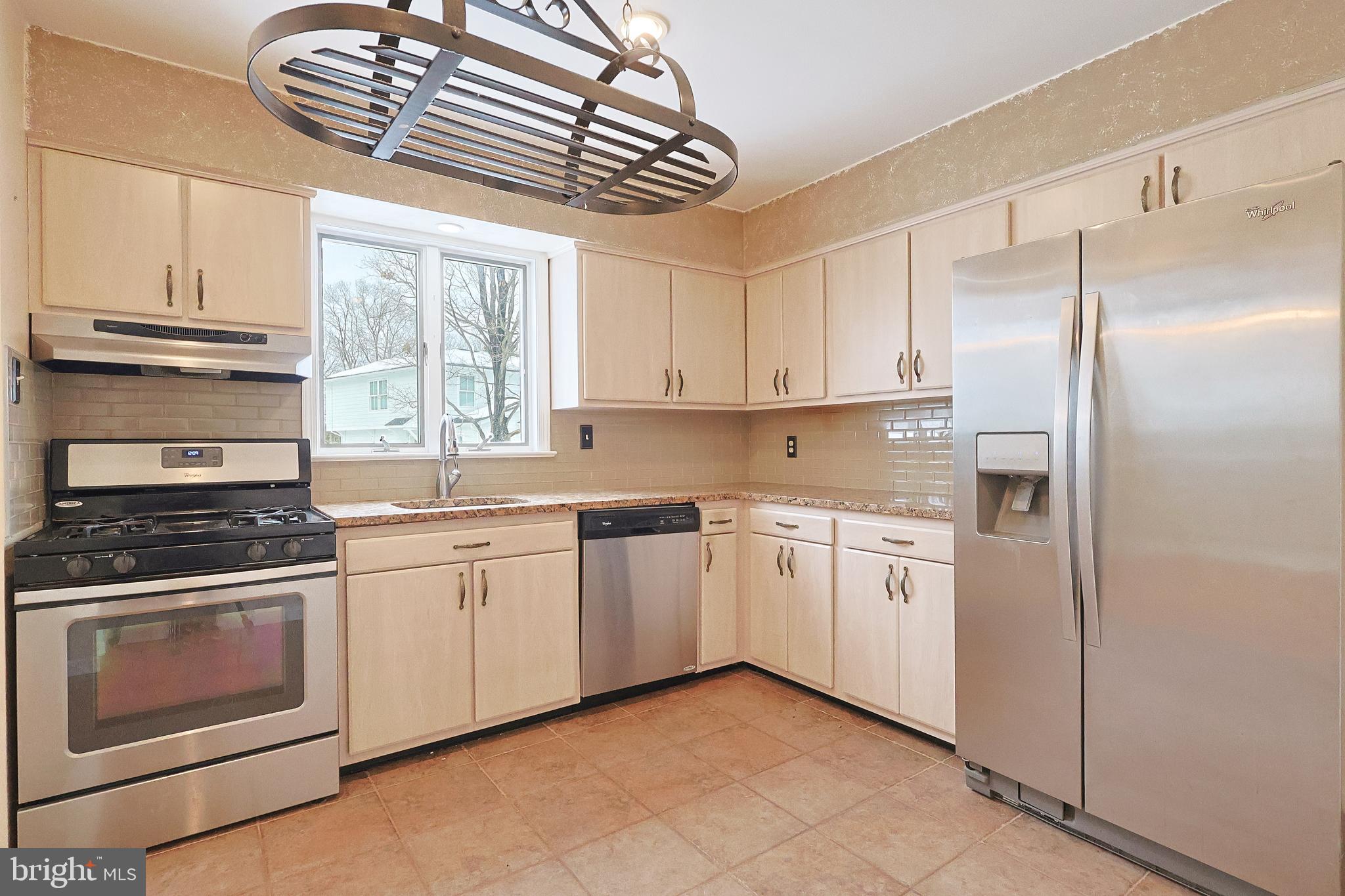 DOYLESTOWN BORO - Residential