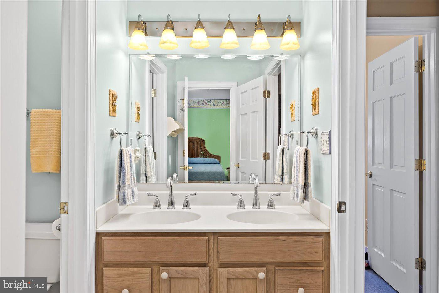 COLLEGE TERRACE - Residential