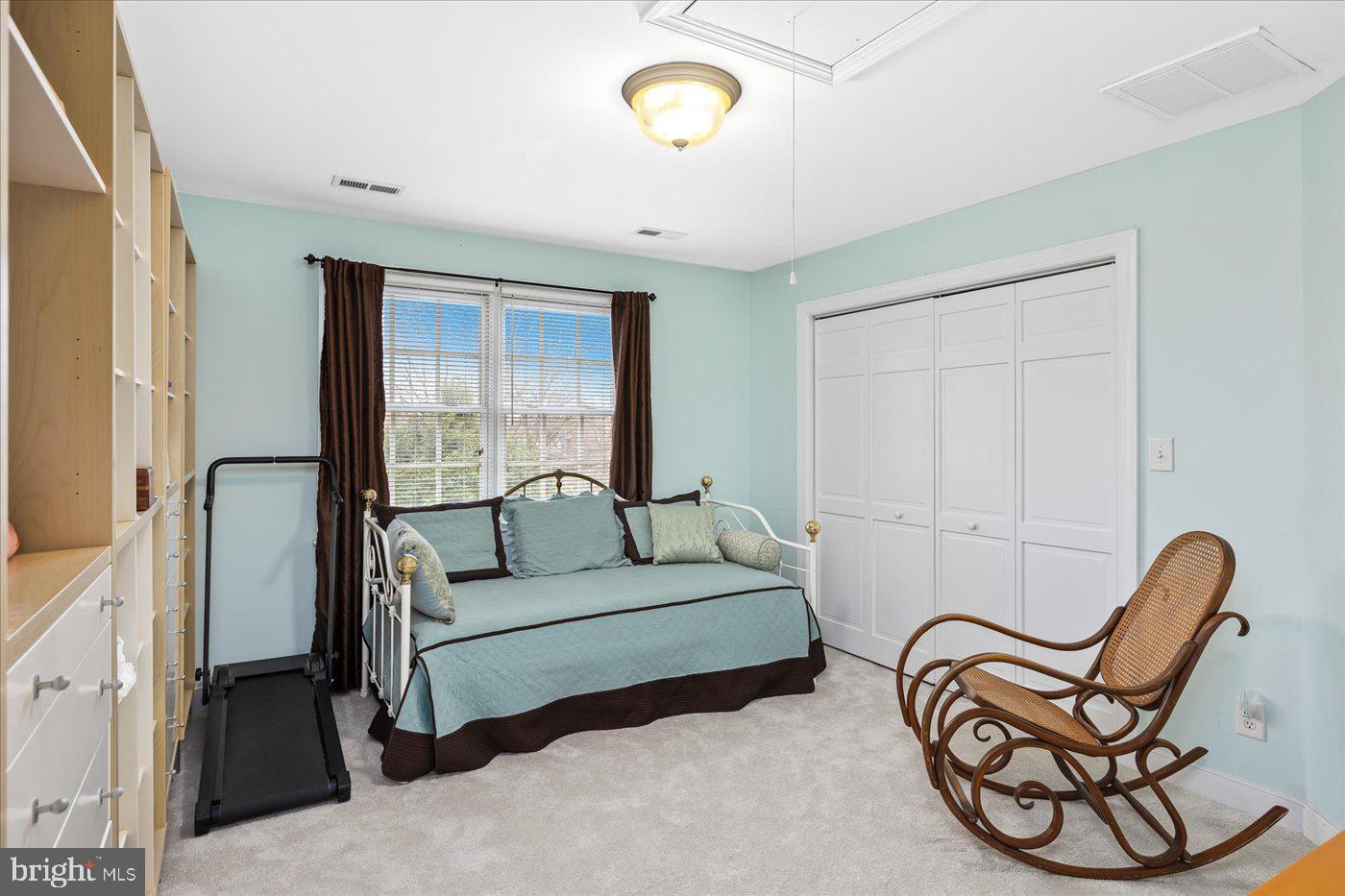 COLLEGE TERRACE - Residential