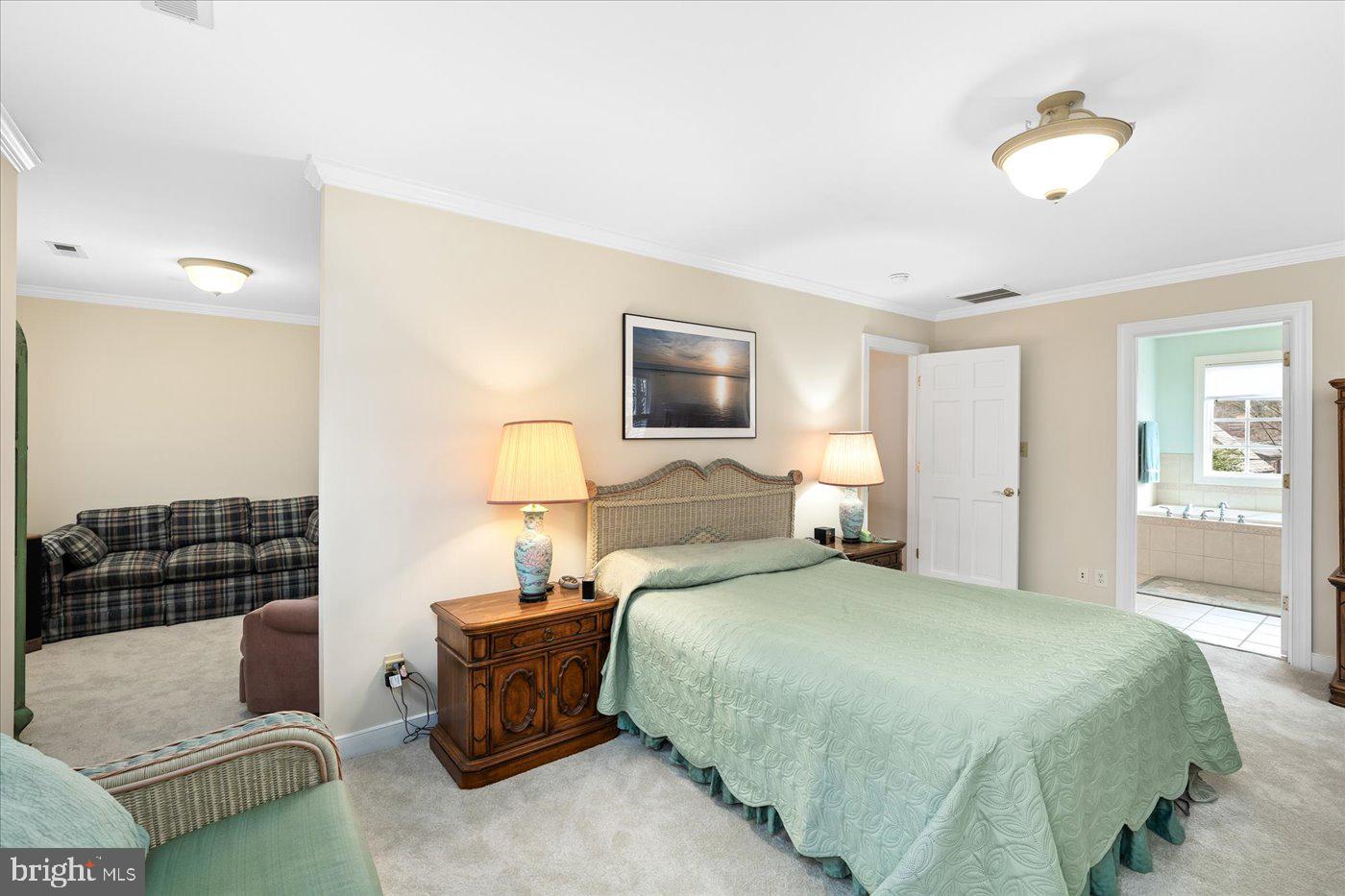 COLLEGE TERRACE - Residential