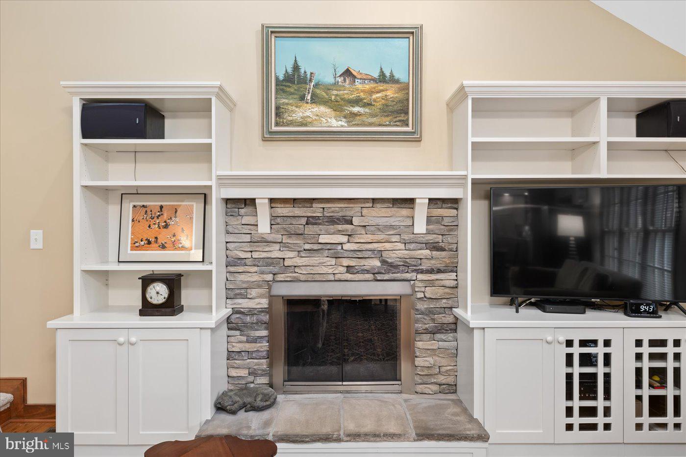 COLLEGE TERRACE - Residential