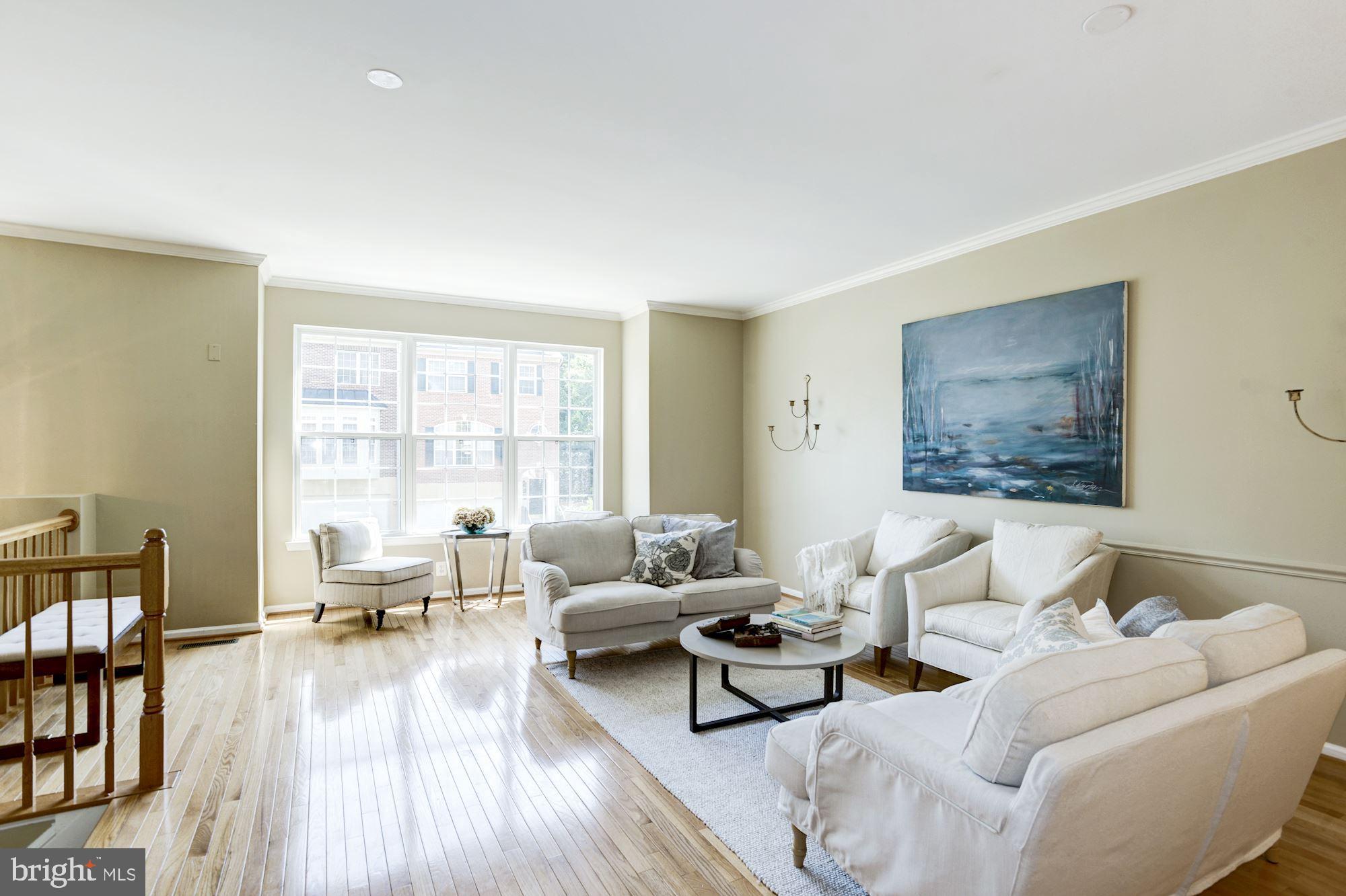 KINGSTOWNE - Residential