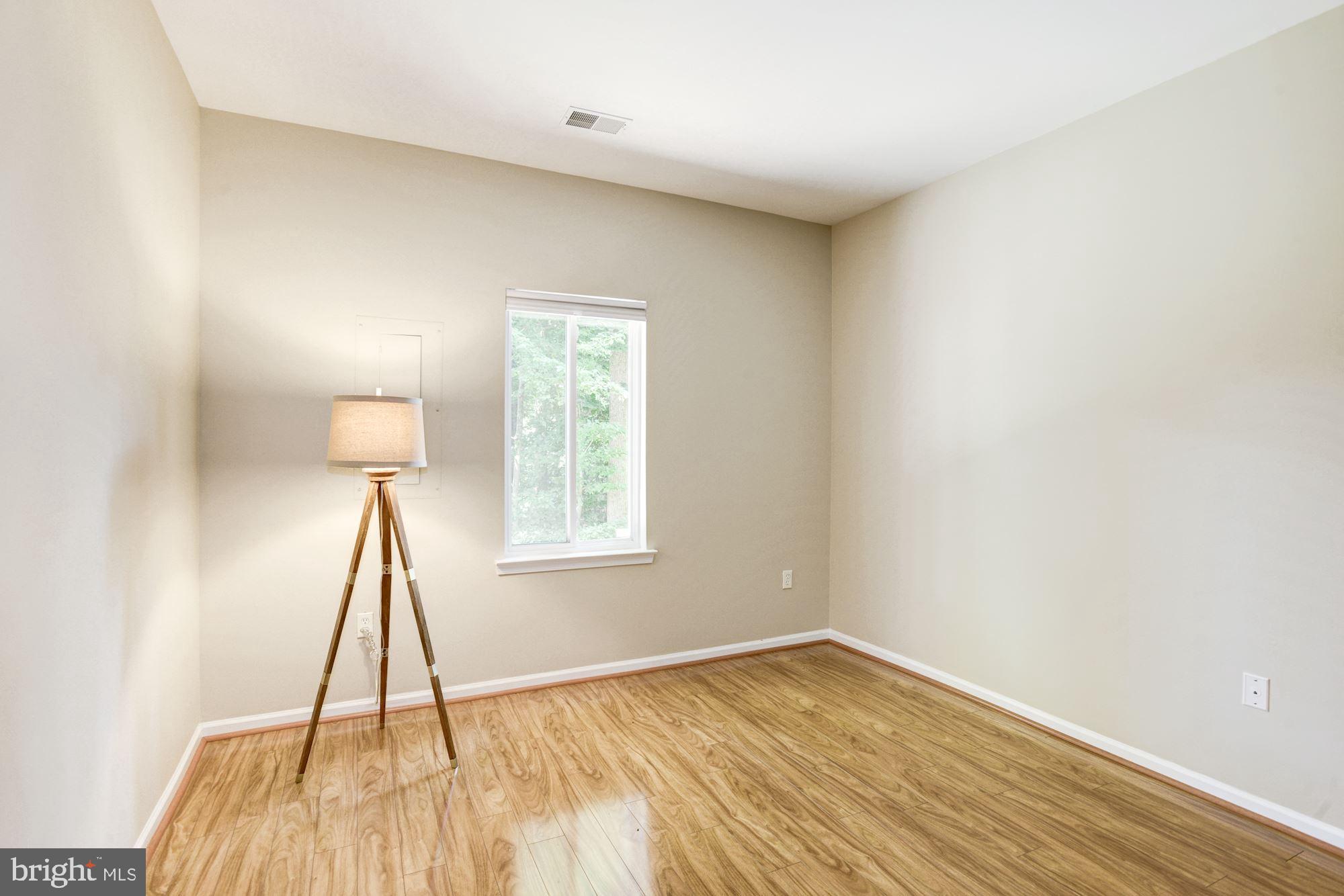 KINGSTOWNE - Residential