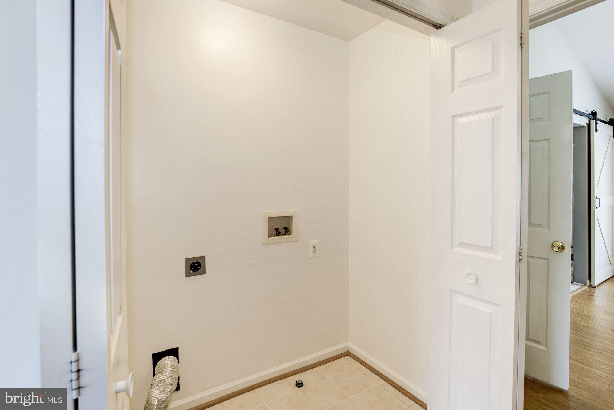 KINGSTOWNE - Residential