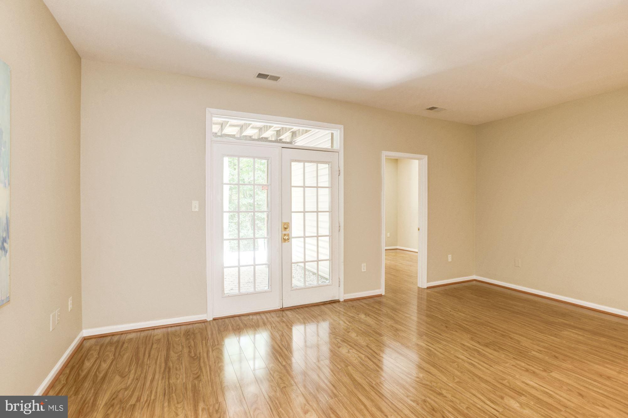 KINGSTOWNE - Residential