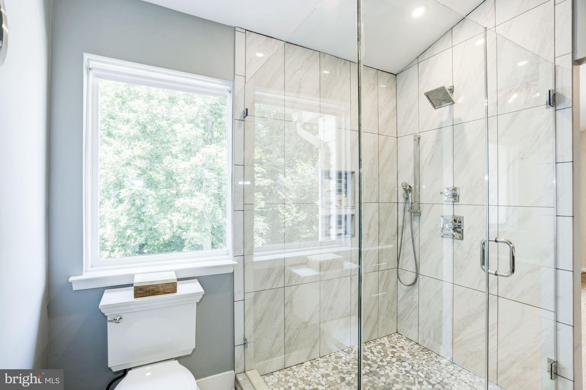 KINGSTOWNE - Residential