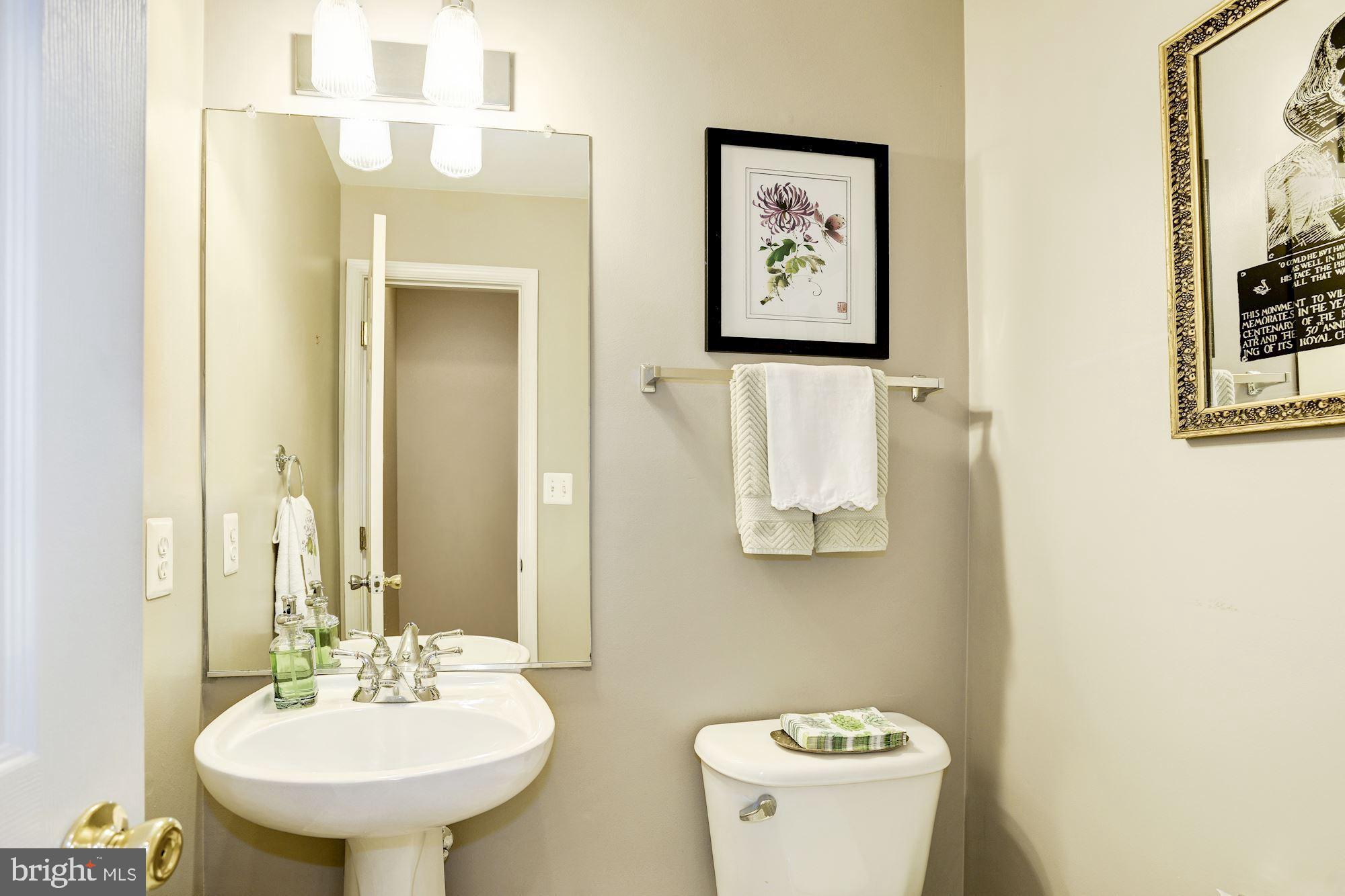 KINGSTOWNE - Residential