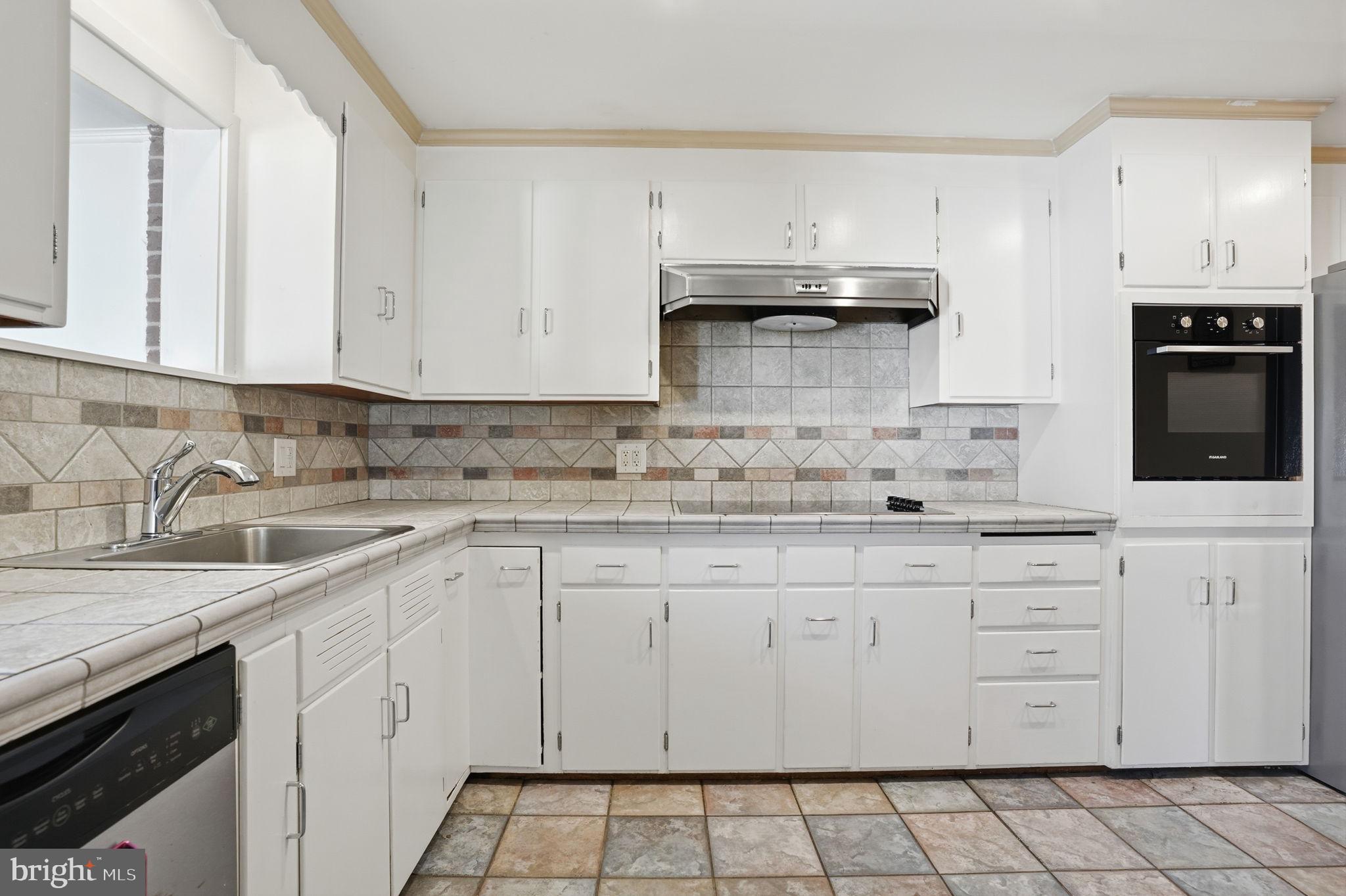 NON AVAILABLE - Residential