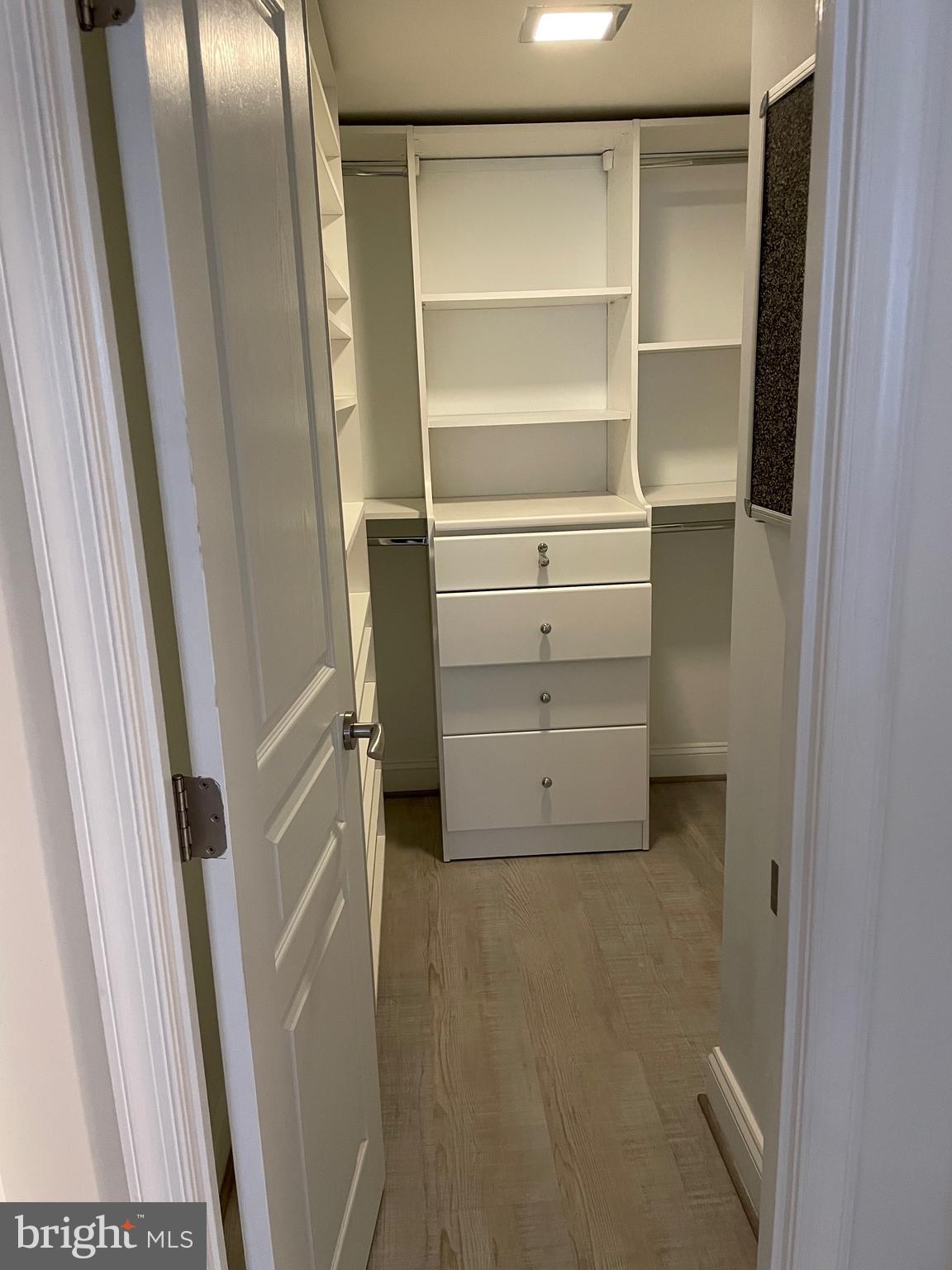 DOWNTOWN BETHESDA - Residential