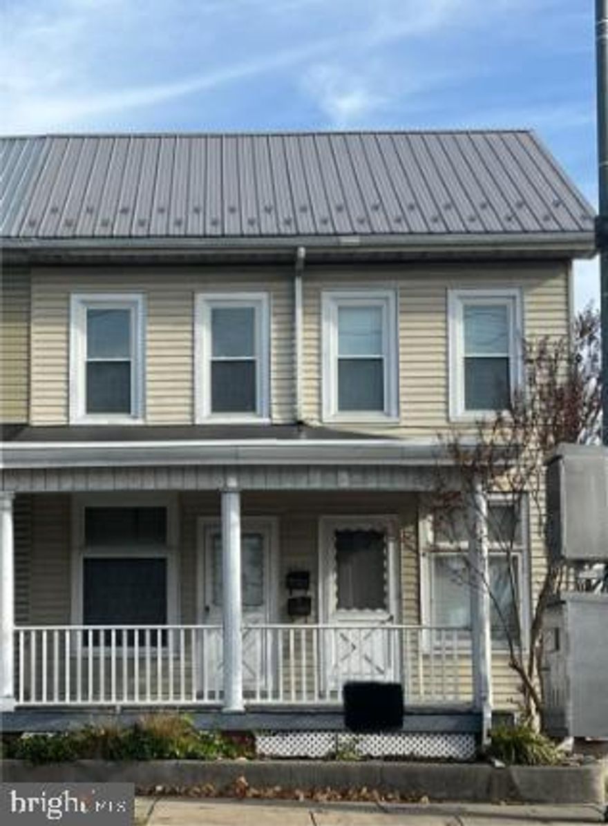 Welcome home to this bright and spacious 1 bedroom, 1 bathroom first-floor unit in the heart of Denver, PA. Enjoy an open layout filled with natural light, a roomy bedroom, and convenient ground-level living with easy access and no stairs. A comfortable, well-kept home close to local shops, parks, and major routes—move-in ready and waiting for you!
The resident is responsible for Electric.
Water, sewer and trash is paid for by the owner.

There is a garage available for rent on the property for an additional $80.00 per month.
We are pet friendly.