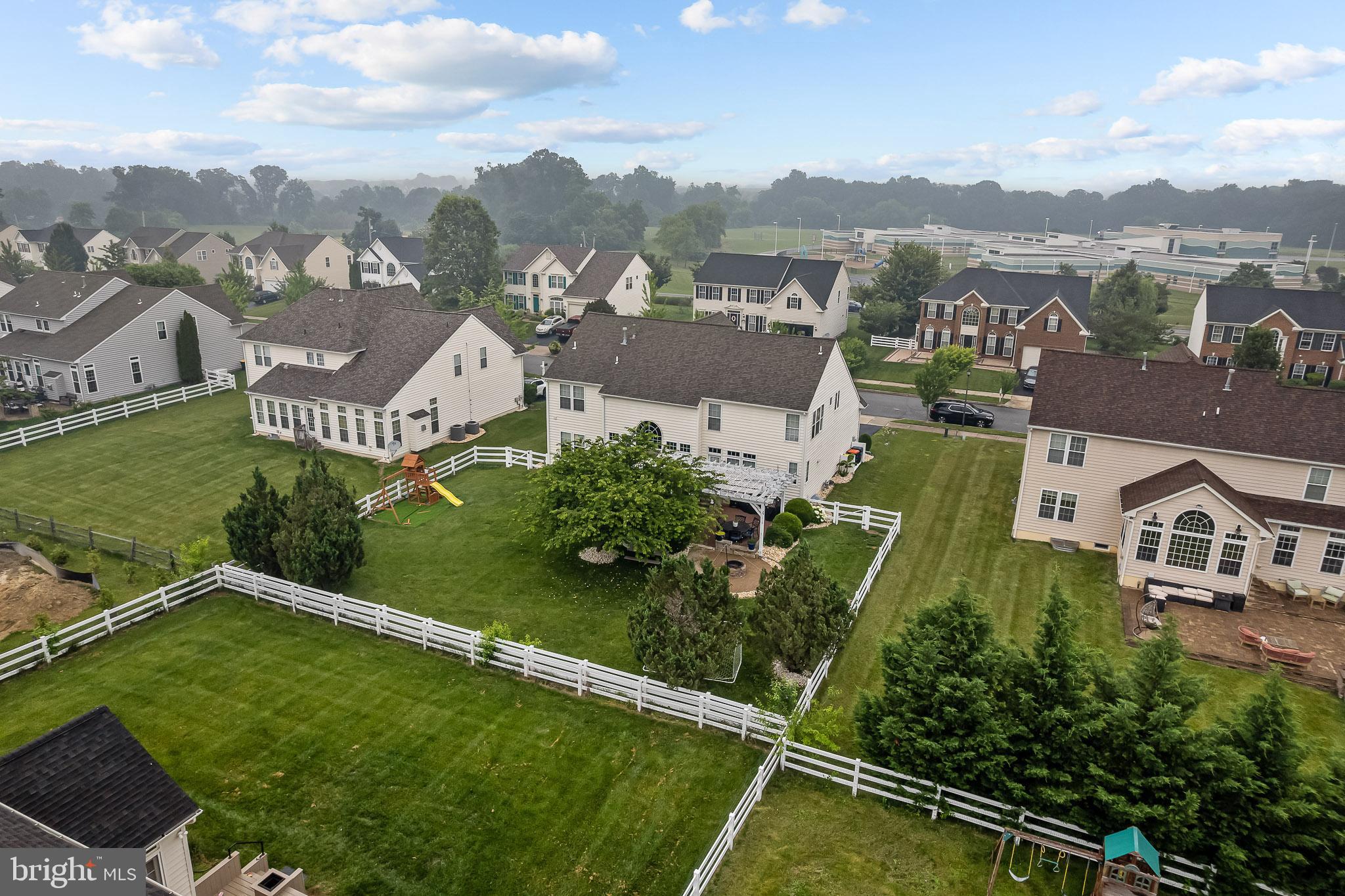 DOVE RUN - Residential