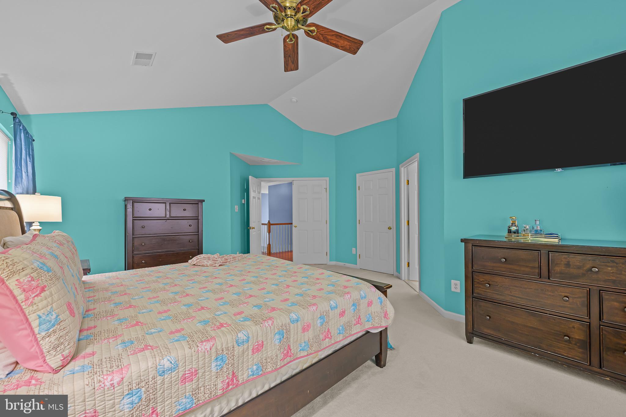 DOVE RUN - Residential