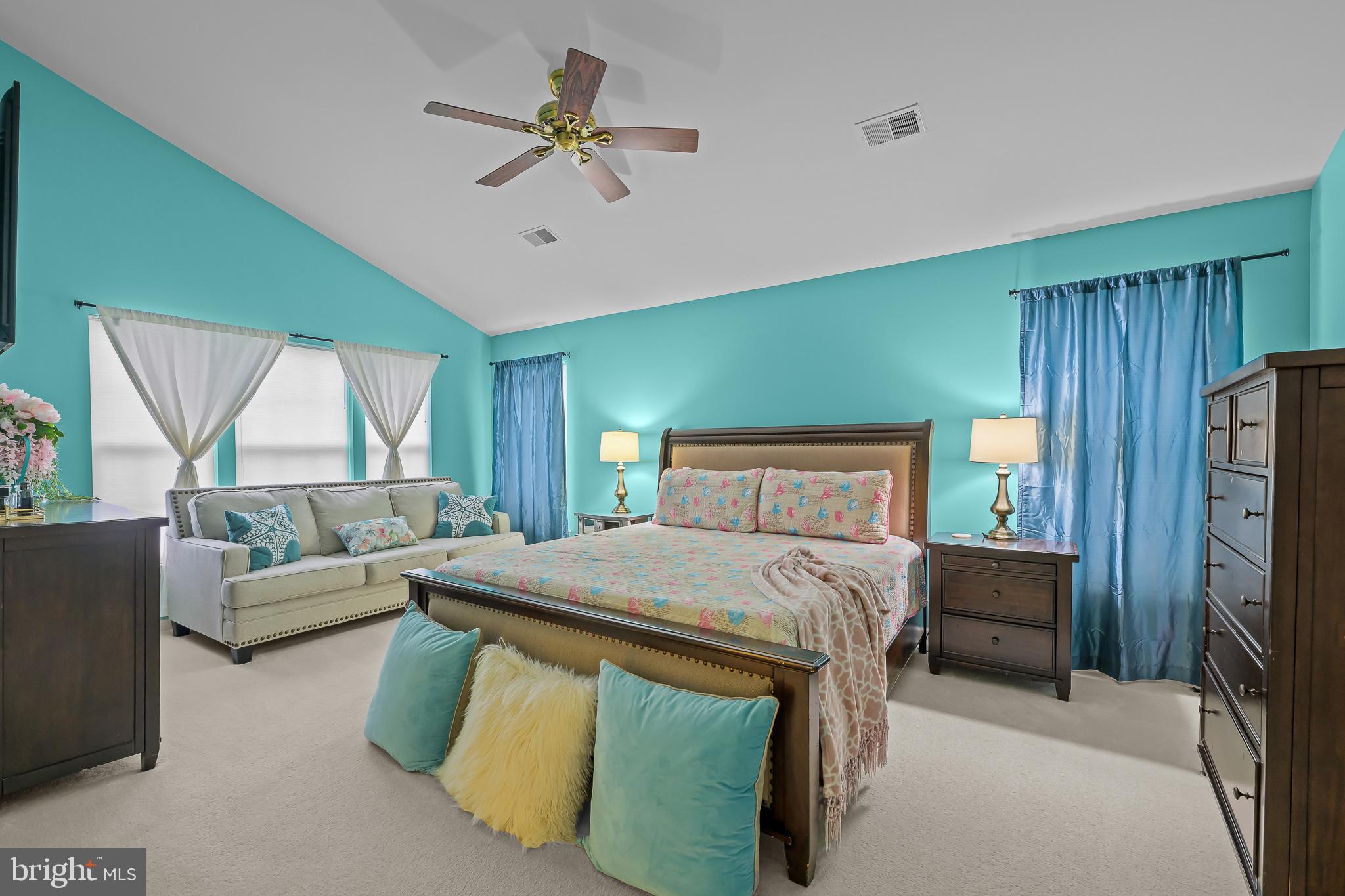 DOVE RUN - Residential