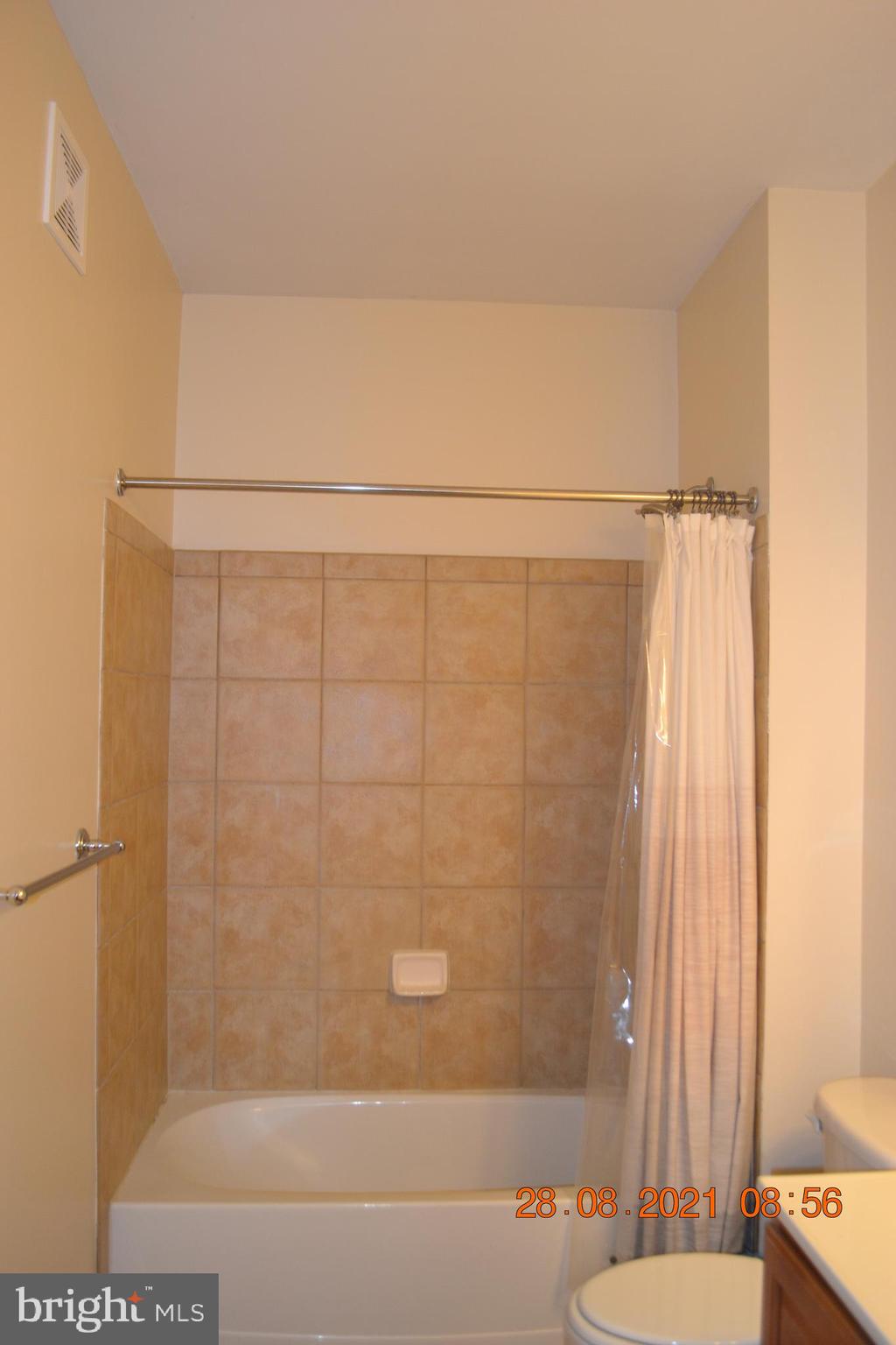 EDELEN STATION CONDOMINIUMS - Residential