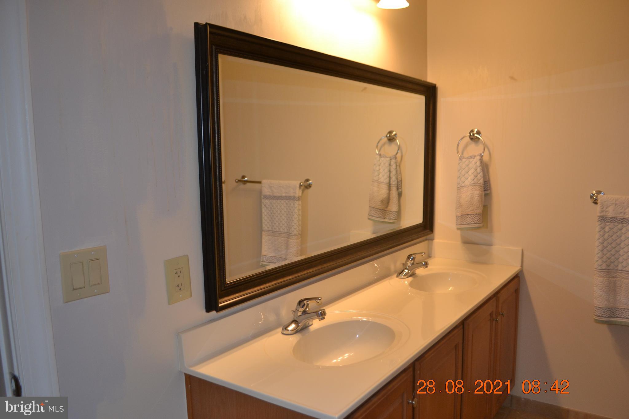 EDELEN STATION CONDOMINIUMS - Residential