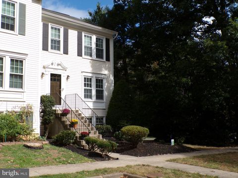 6050 CLAY SPUR COURT CENTREVILLE VA 20121