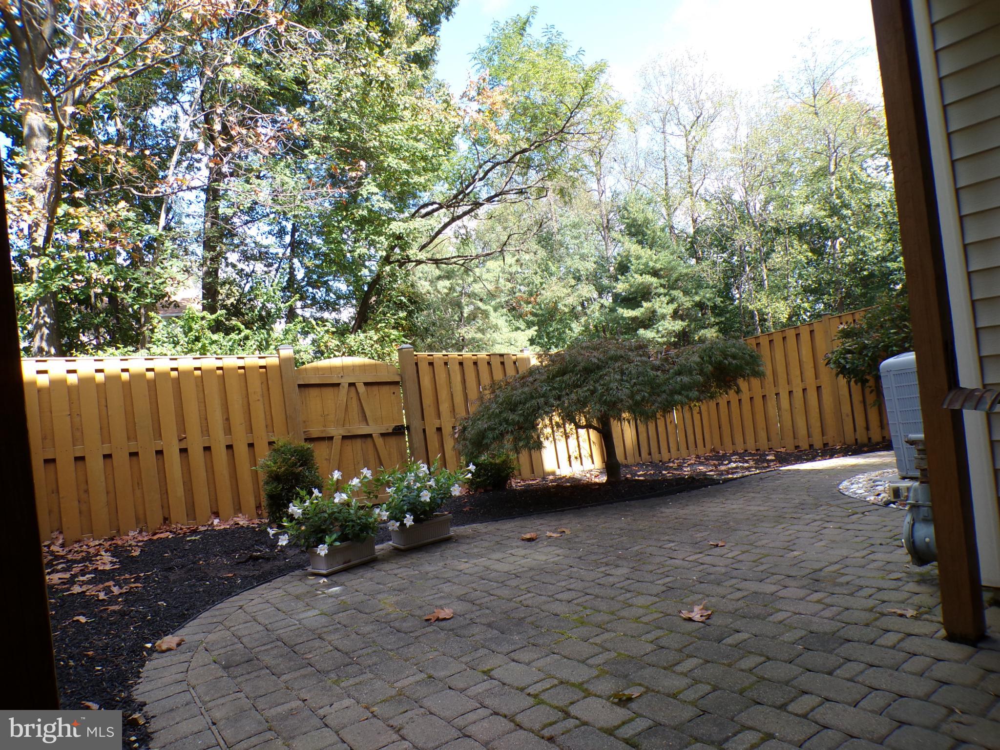 6050 CLAY SPUR COURT