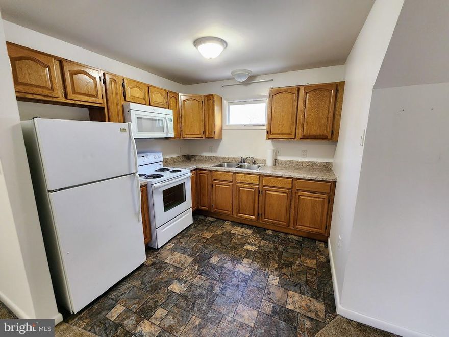 Recently Updated & Nicely Located 2nd Floor 1 Bedroom 1 Bath Apartment. Updated Appliances & HVAC with Central Air Conditioning. Includes Off Street Parking & is adjacent to the Town Green.  Landlord requires a minimum Credit Score of 640. This Unit won't last long, Schedule a Showing Today.