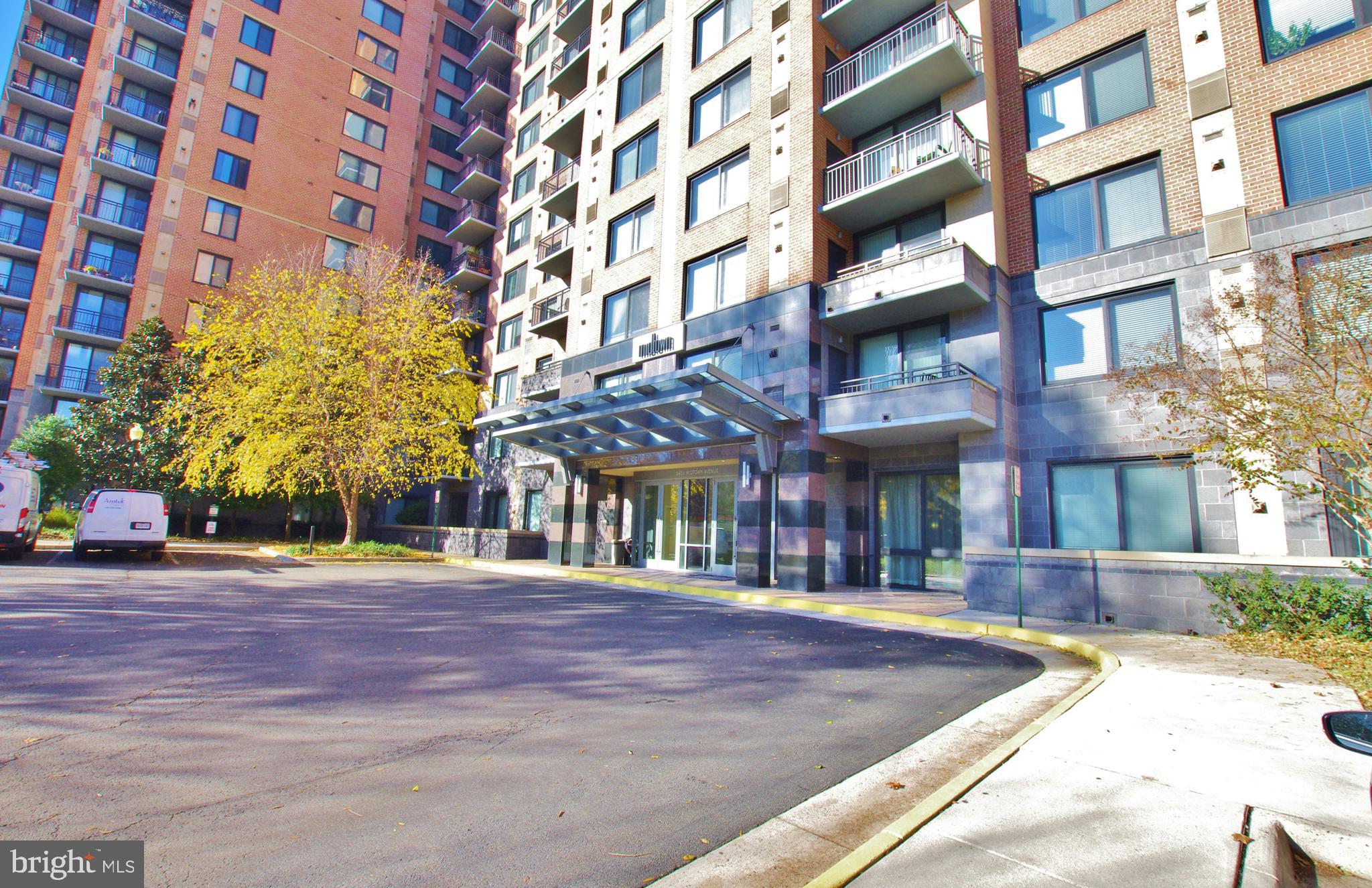 MIDTOWN ALEXANDRIA STATION CONDOMINIUM - Residential Lease