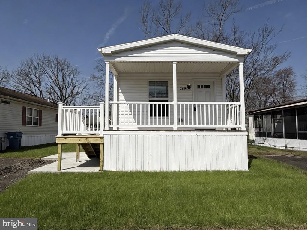 PENNWOOD CROSSING - Residential