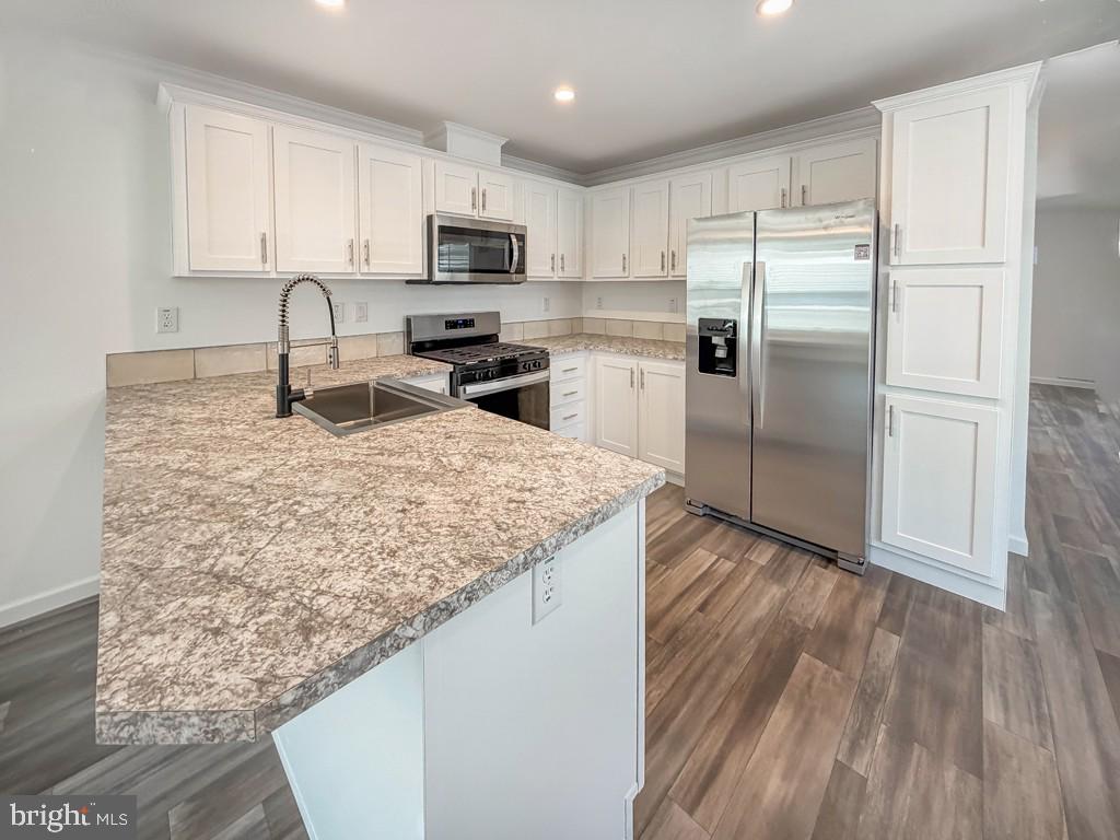 PENNWOOD CROSSING - Residential