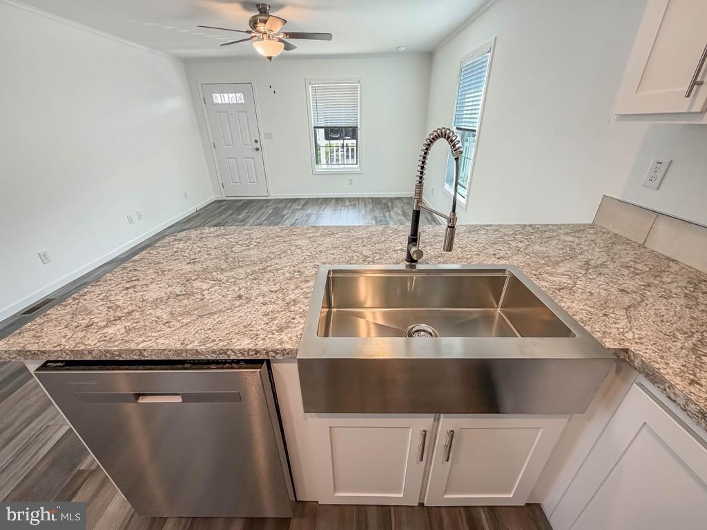 PENNWOOD CROSSING - Residential