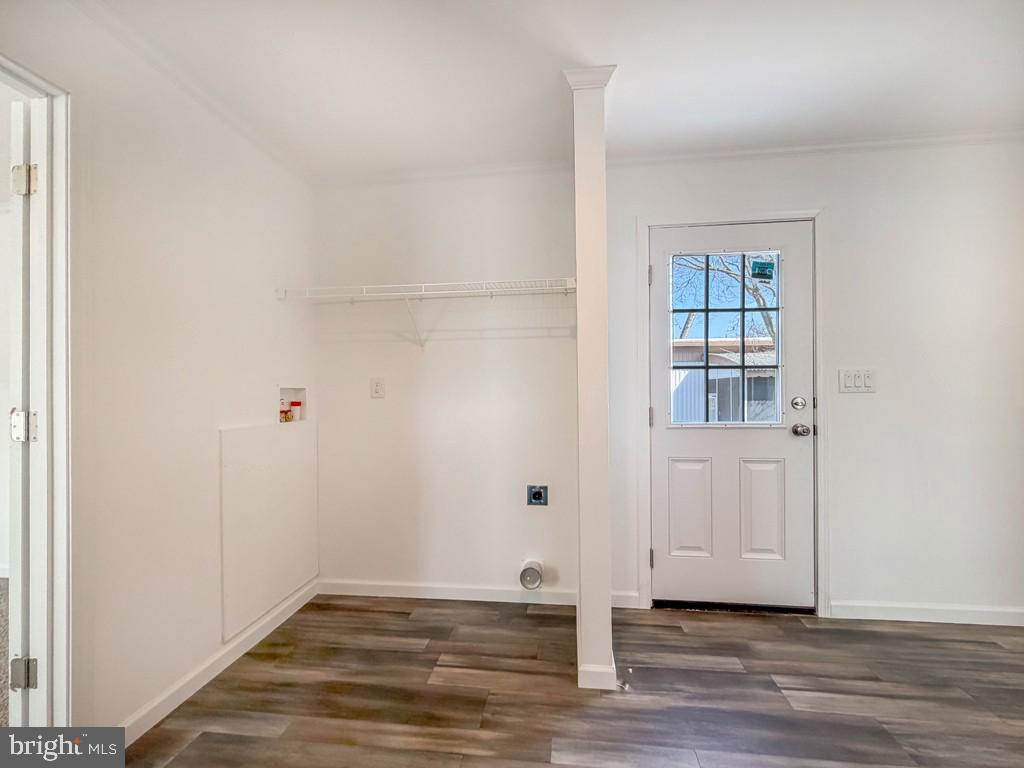 PENNWOOD CROSSING - Residential