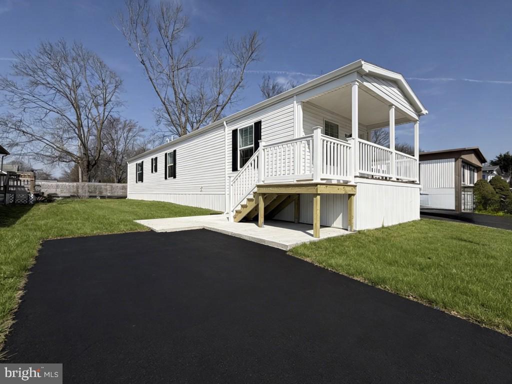 PENNWOOD CROSSING - Residential