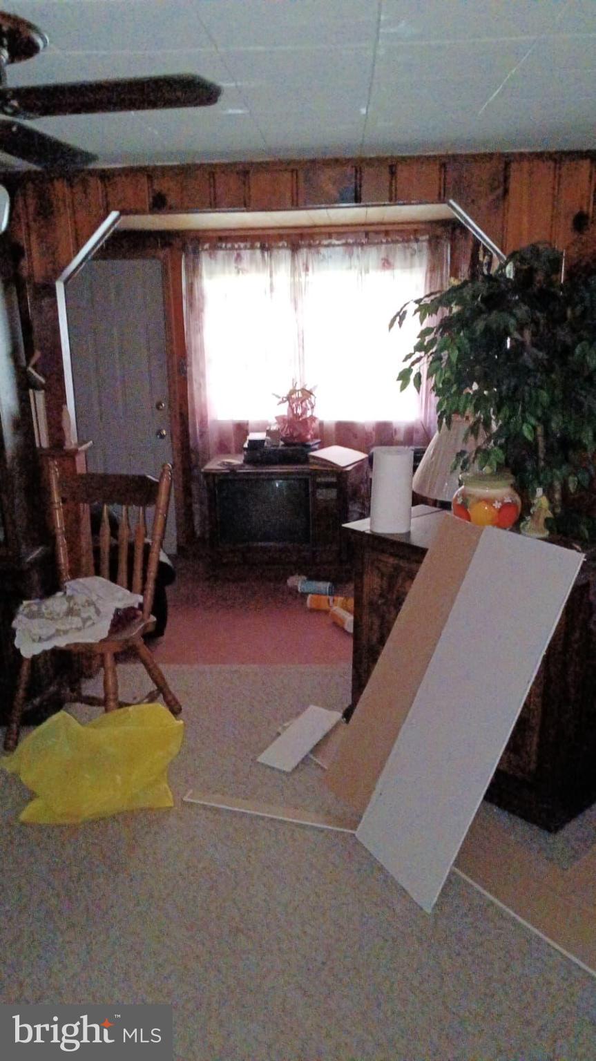 MASON SPRINGS - Residential