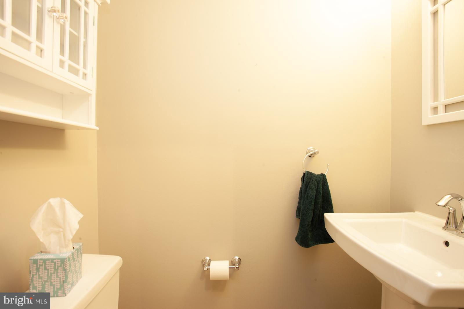 CHIPPENDALE - Residential