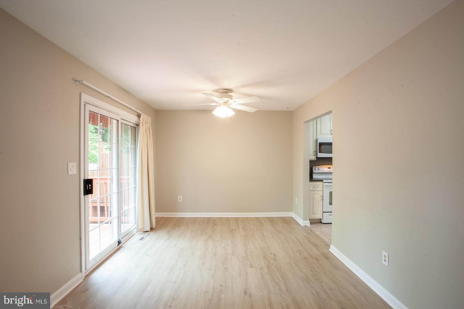 CHIPPENDALE - Residential