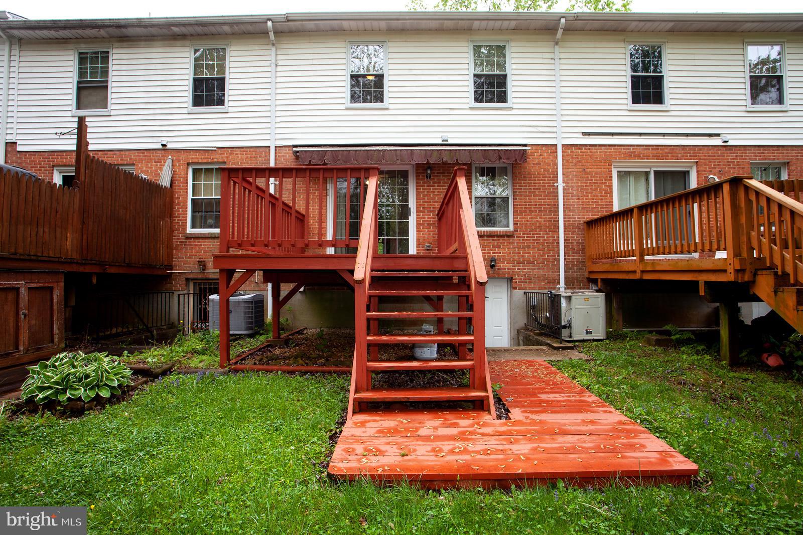 CHIPPENDALE - Residential