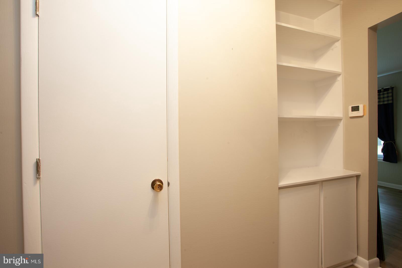 CHIPPENDALE - Residential